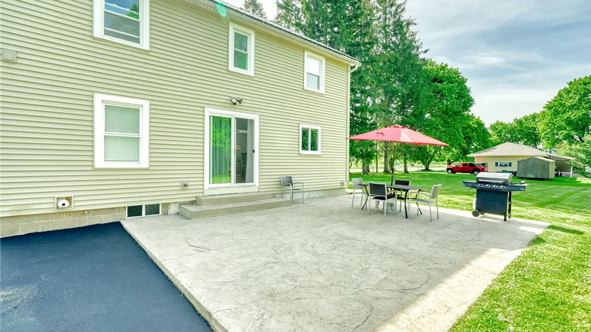 Property at 1133 Webster Road, Webster, NY 14580 40