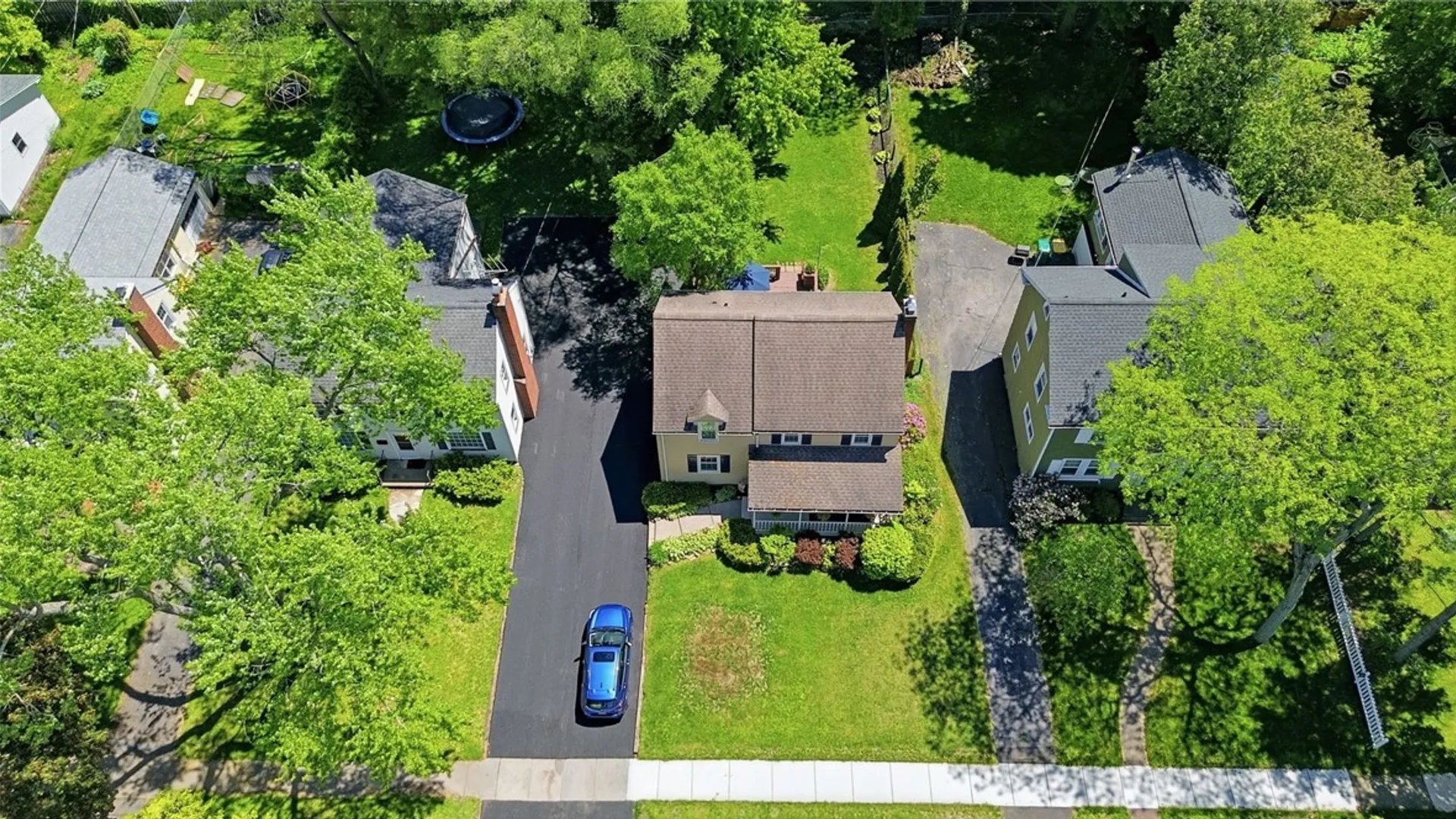 Property at 86 Hampshire Drive, Brighton, NY 14618 31