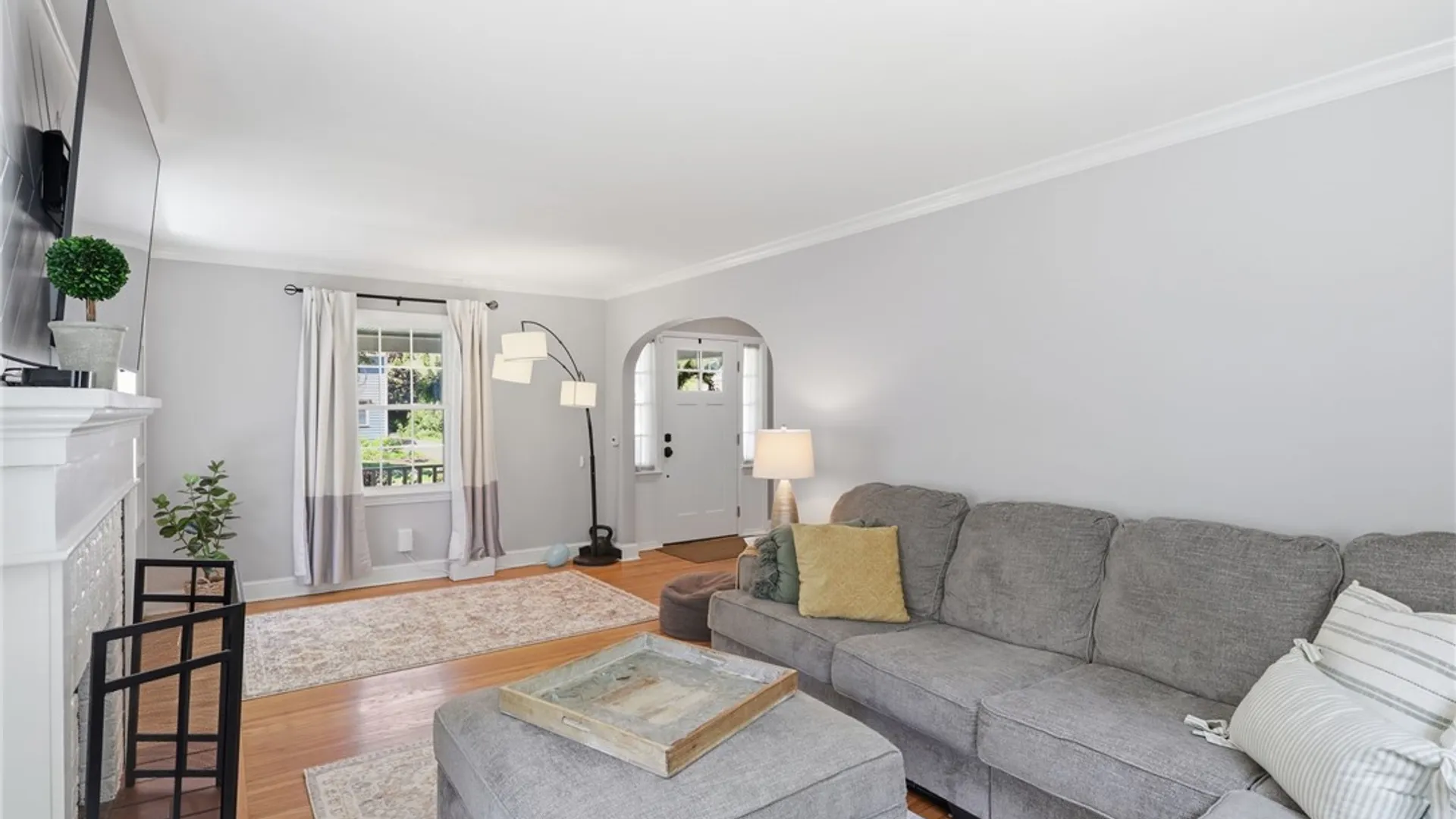 Property at 86 Hampshire Drive, Brighton, NY 14618 5