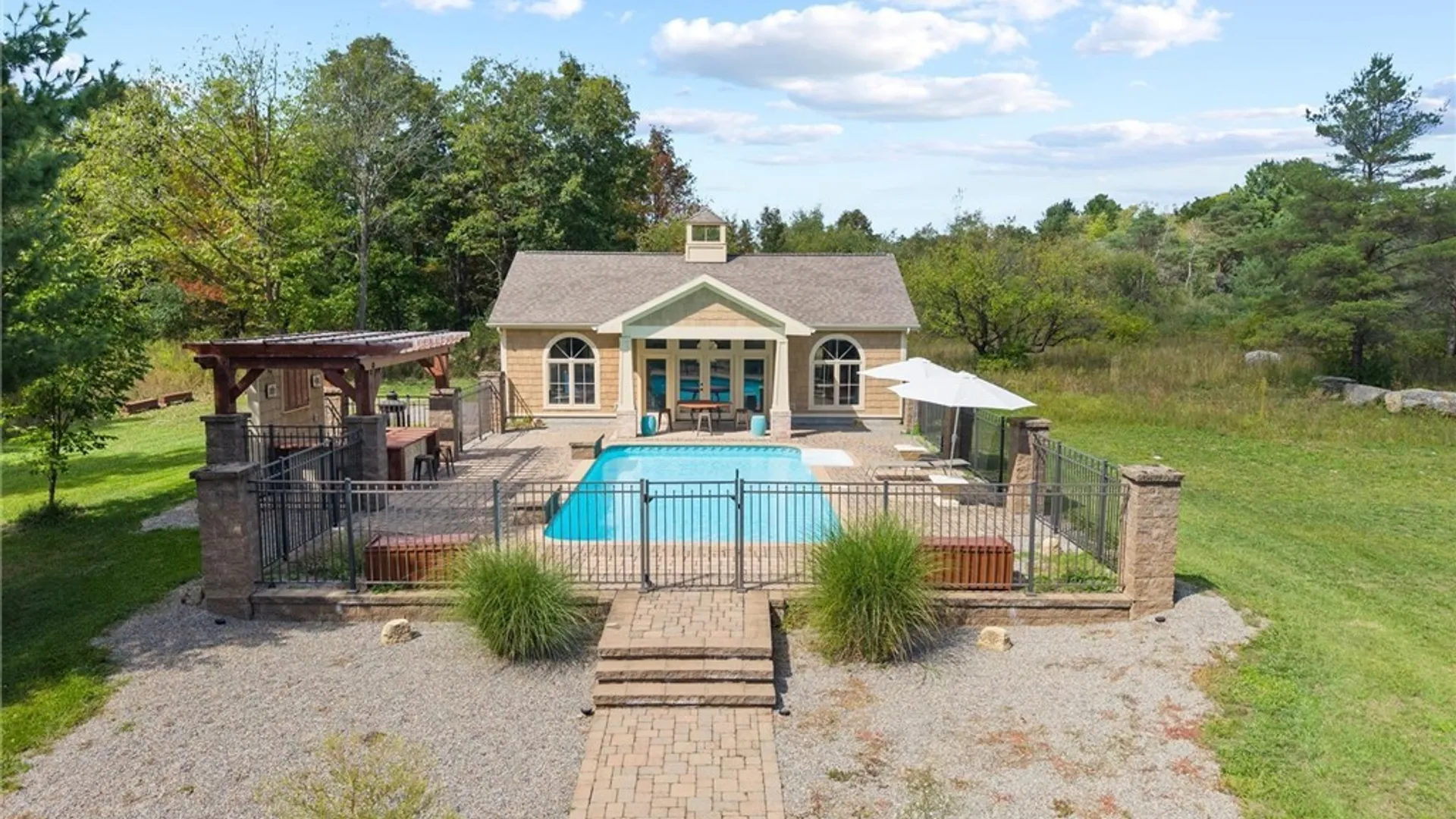 Property at 8456 Brae Leure Road, Manlius, NY 13104 8