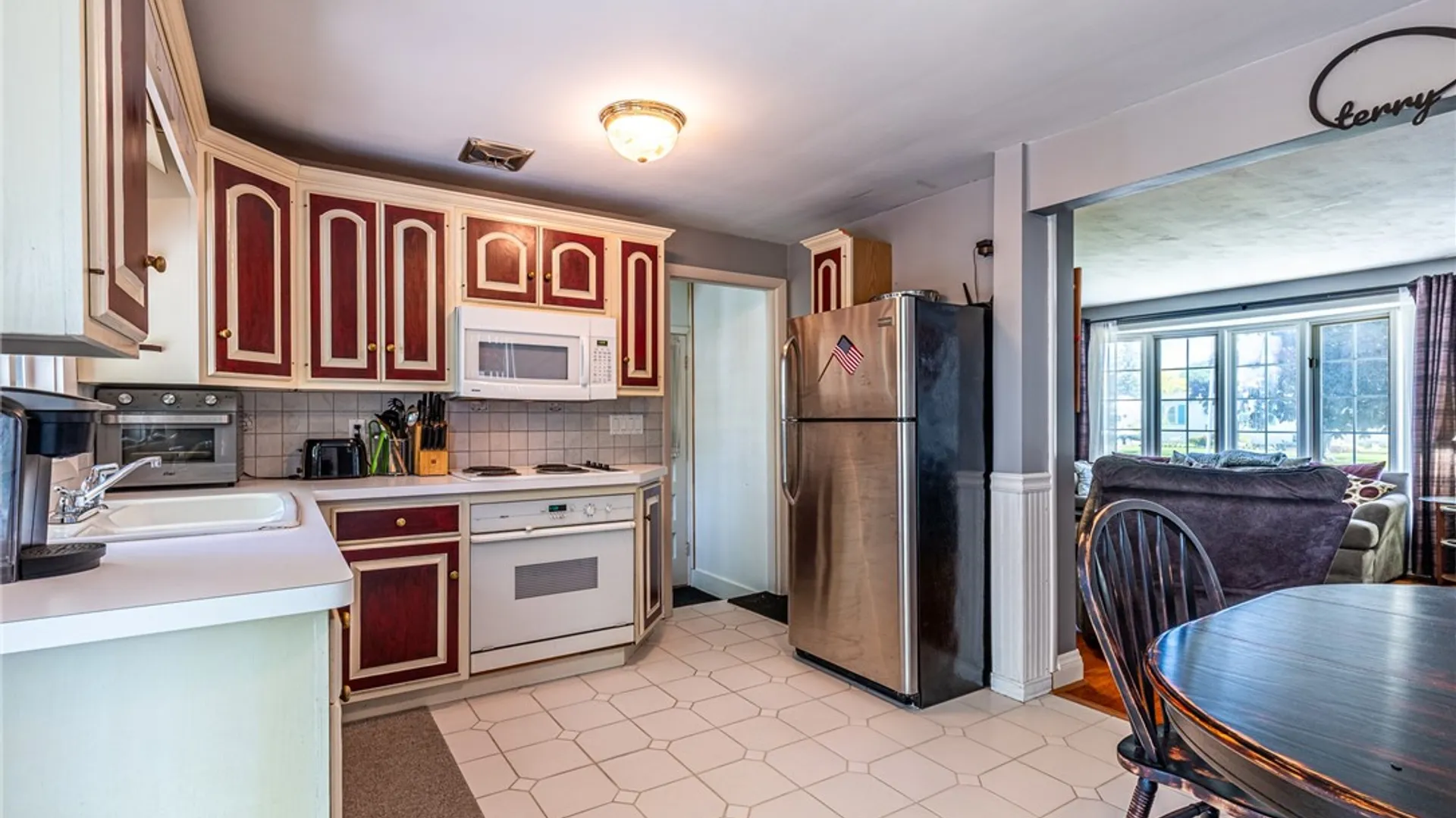 Property at 7 E Crest Drive, Gates, NY 14606 12