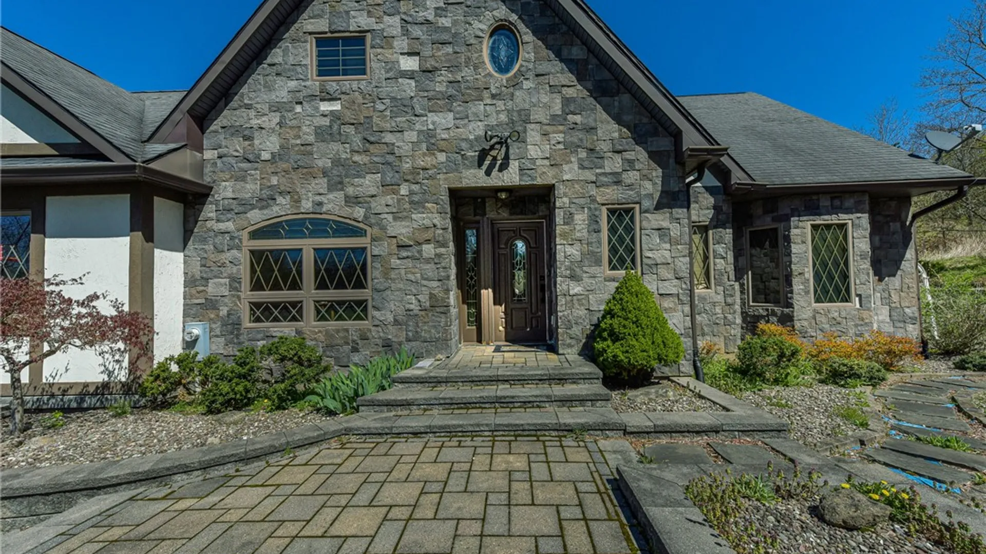 Property at 40 Hon Falls 5 Pts Road, Rush, NY 14543 3
