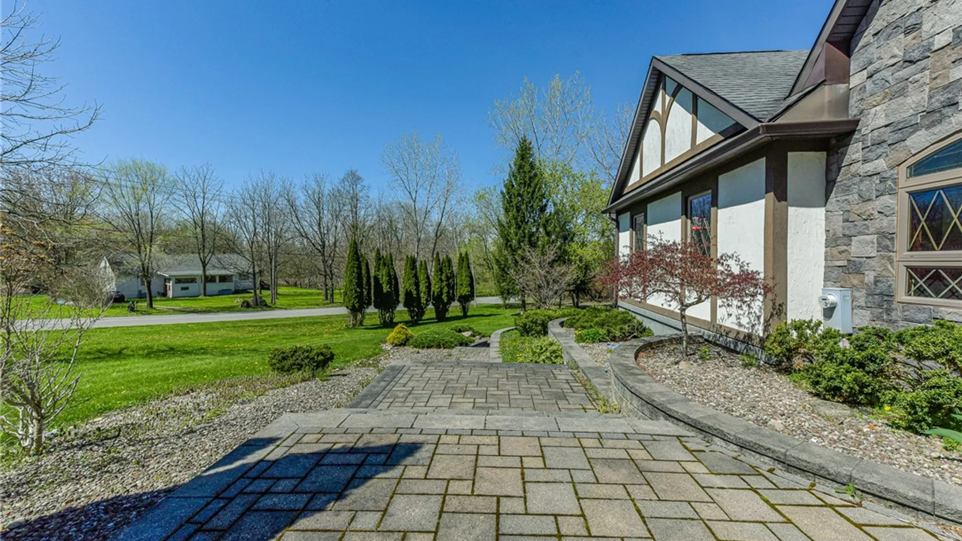 Property at 40 Hon Falls 5 Pts Road, Rush, NY 14543 4