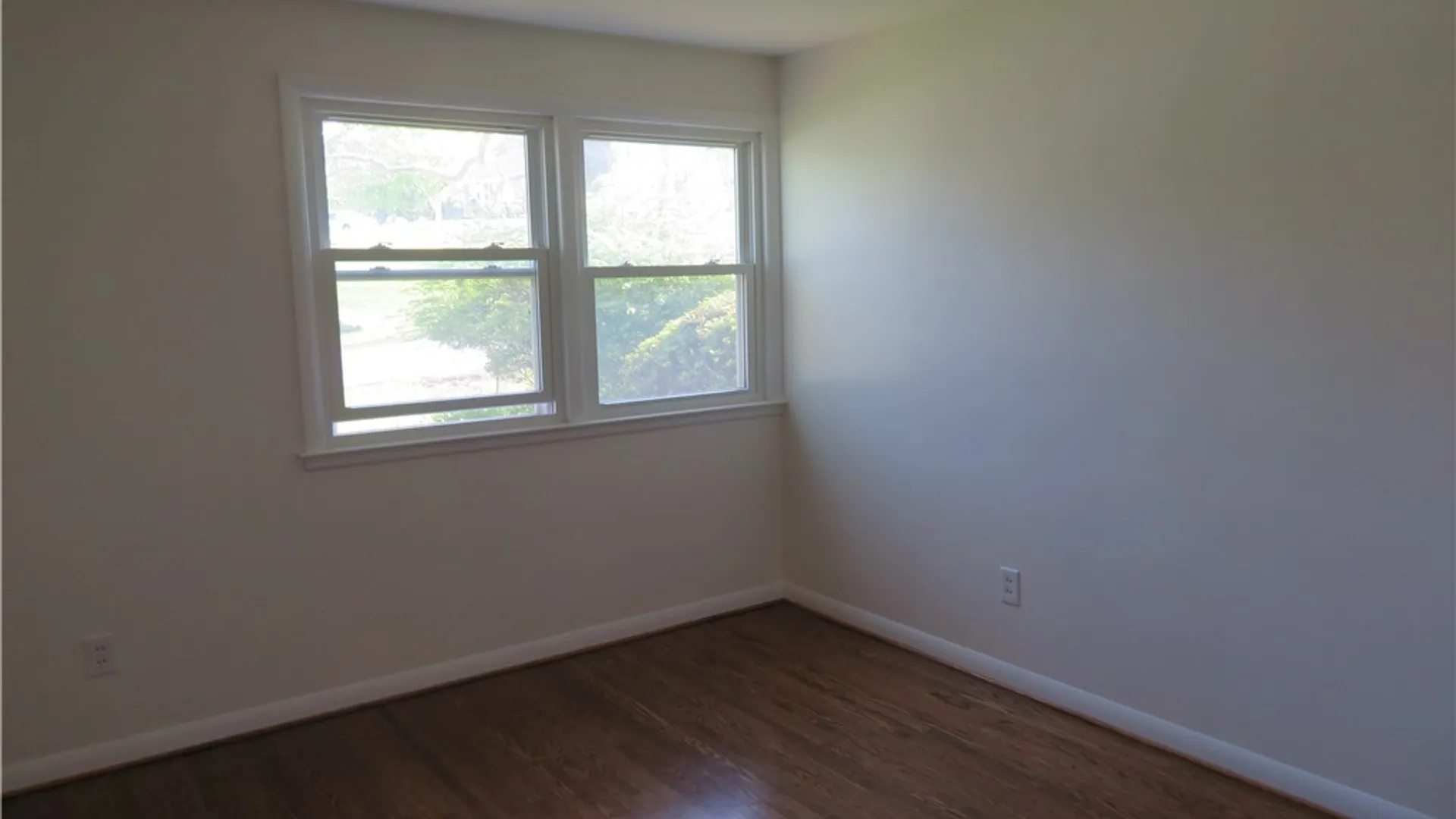 Property at 22 Forest Road, New Hartford, NY 13413 12