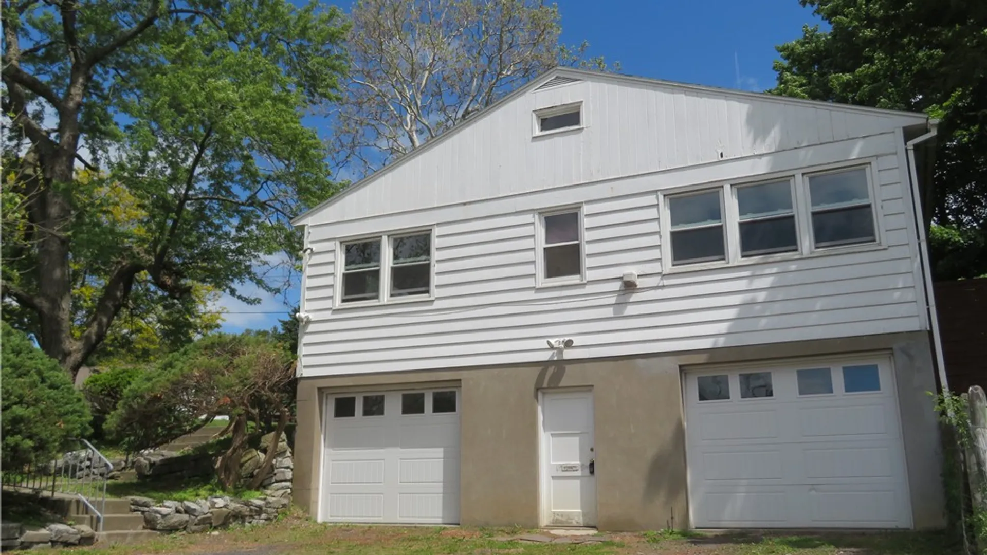 Property at 22 Forest Road, New Hartford, NY 13413 4