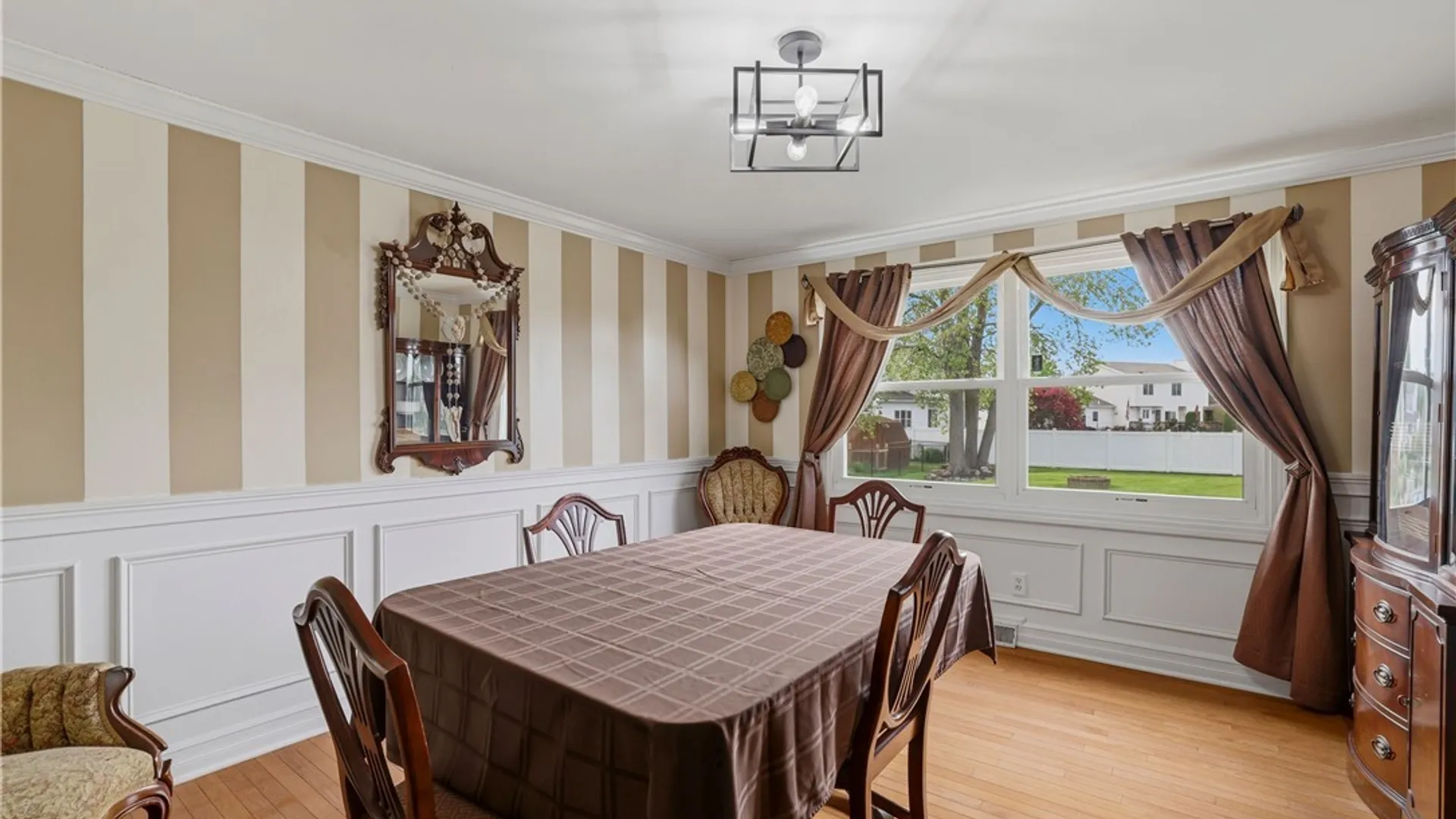 Property at 7224 Winbert Drive, Wheatfield, NY 14120 14