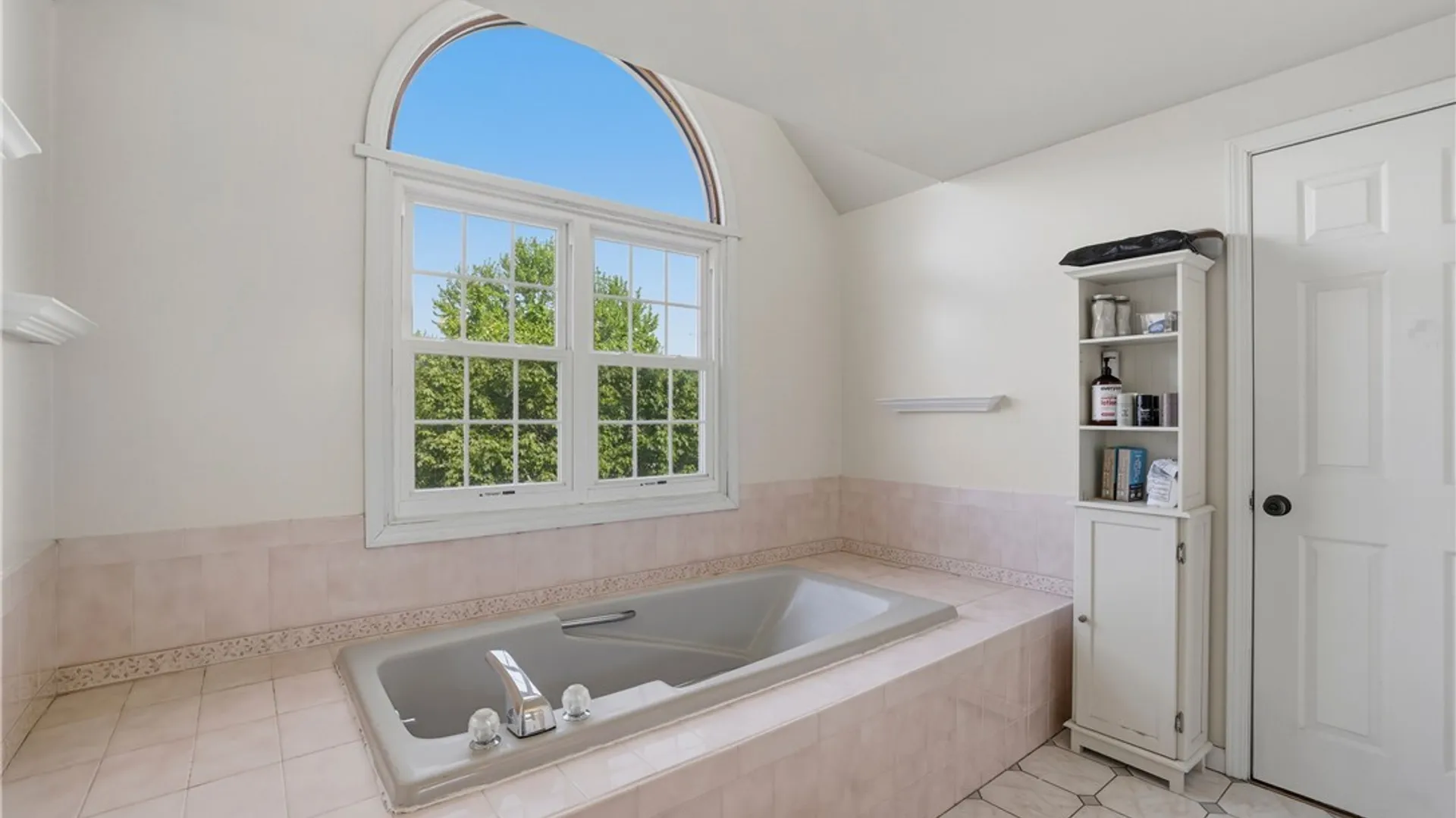 Property at 7224 Winbert Drive, Wheatfield, NY 14120 24