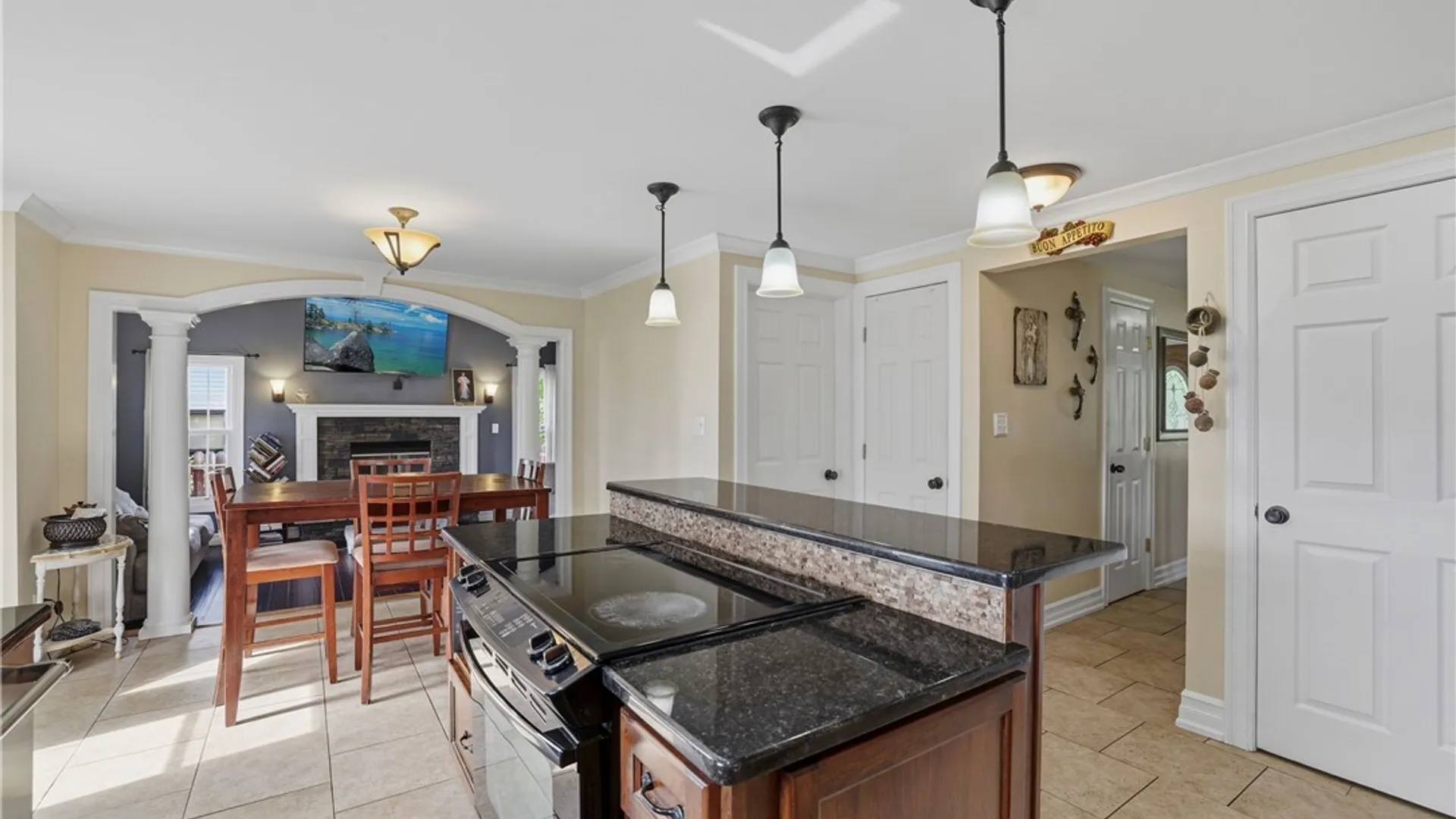 Property at 7224 Winbert Drive, Wheatfield, NY 14120 9