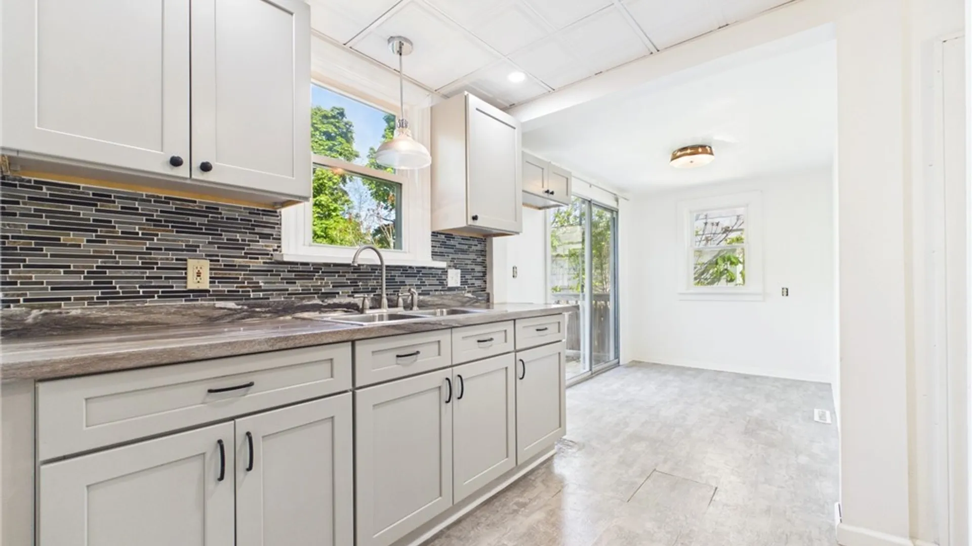 Property at 182 Springville Avenue, Amherst, NY 14226 5