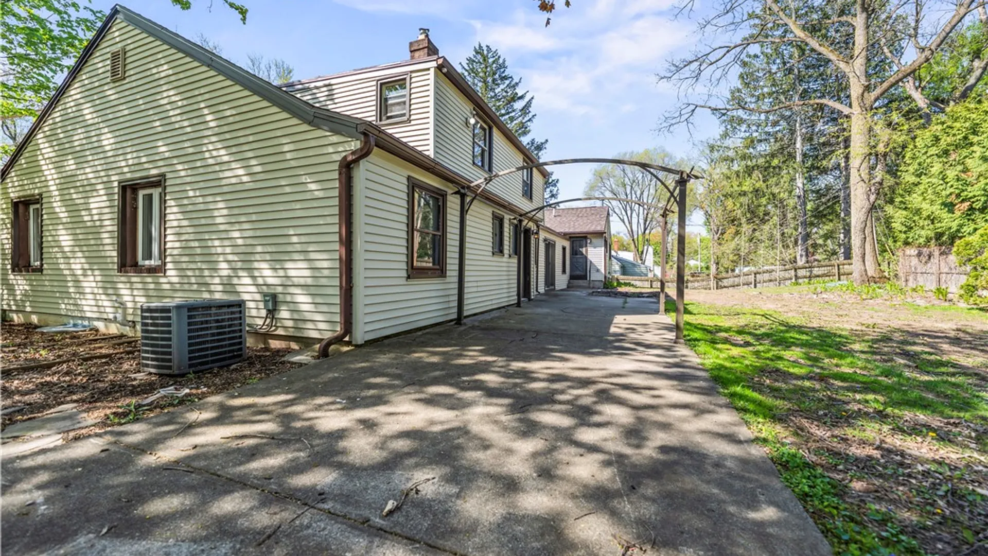 Property at 321 Eaglehead Road, Perinton, NY 14445 42