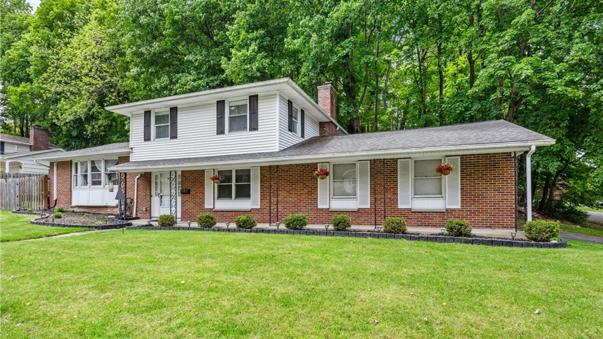 Property at 87 Chapel Hill Drive, Irondequoit, NY 14617 3