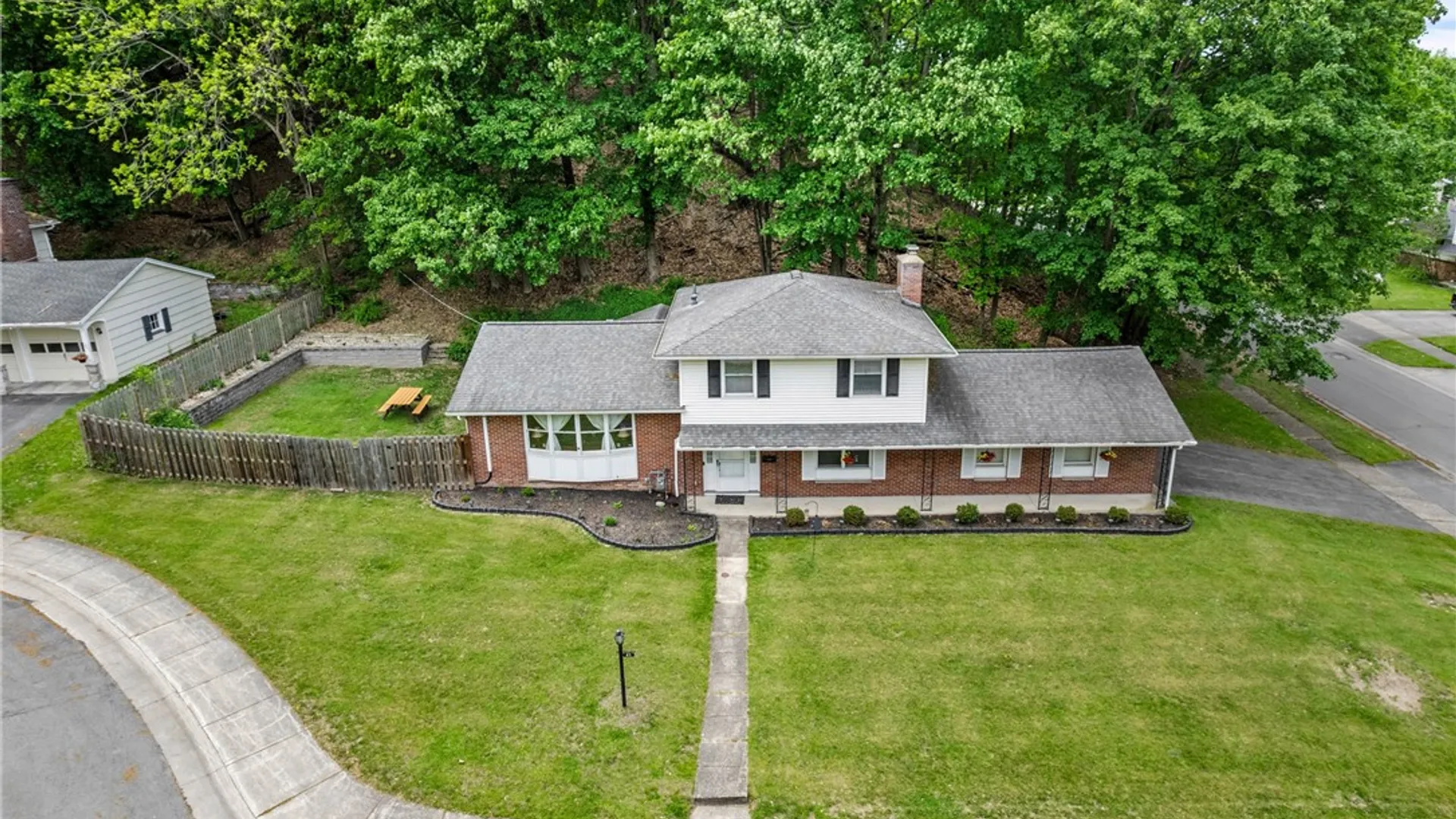 Property at 87 Chapel Hill Drive, Irondequoit, NY 14617 33