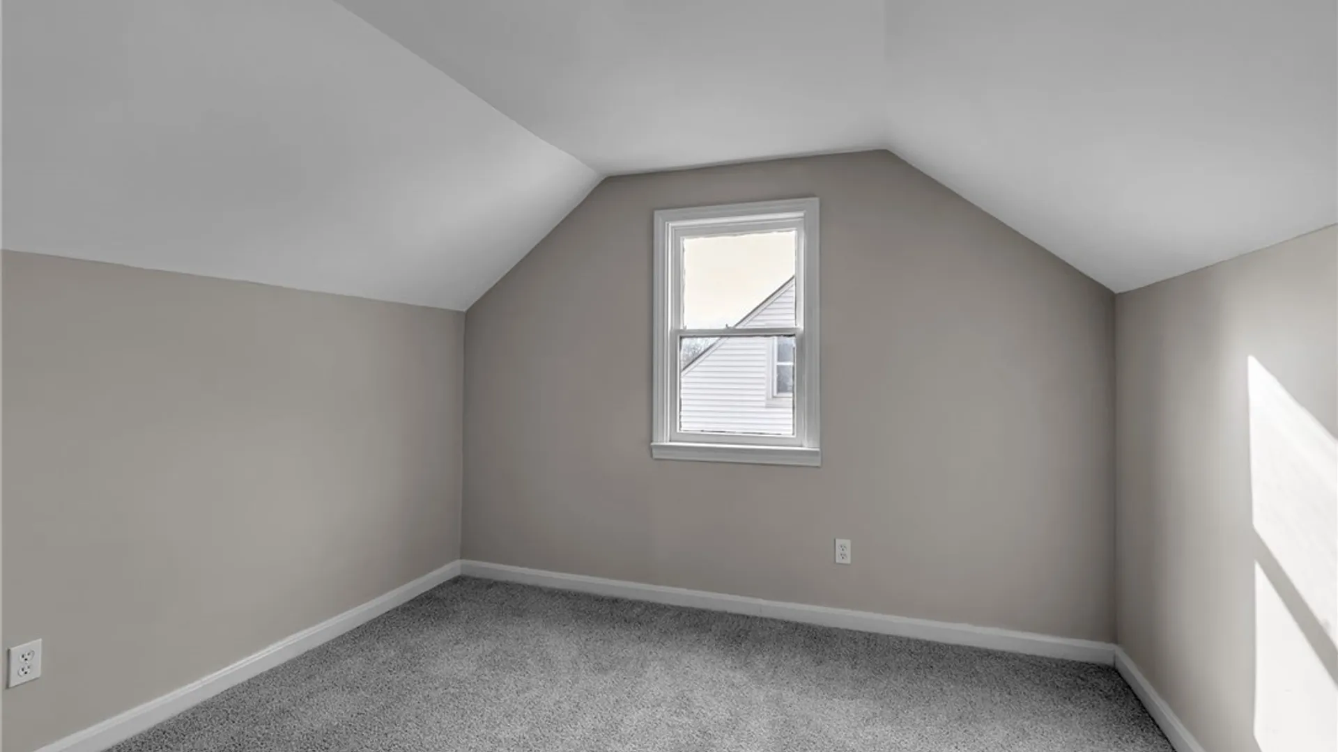 Property at 92 Sharon Parkway, Lackawanna, NY 14218 19