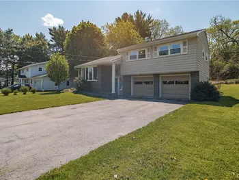 Property at 4948 Elgin Circle, Onondaga, NY 13215