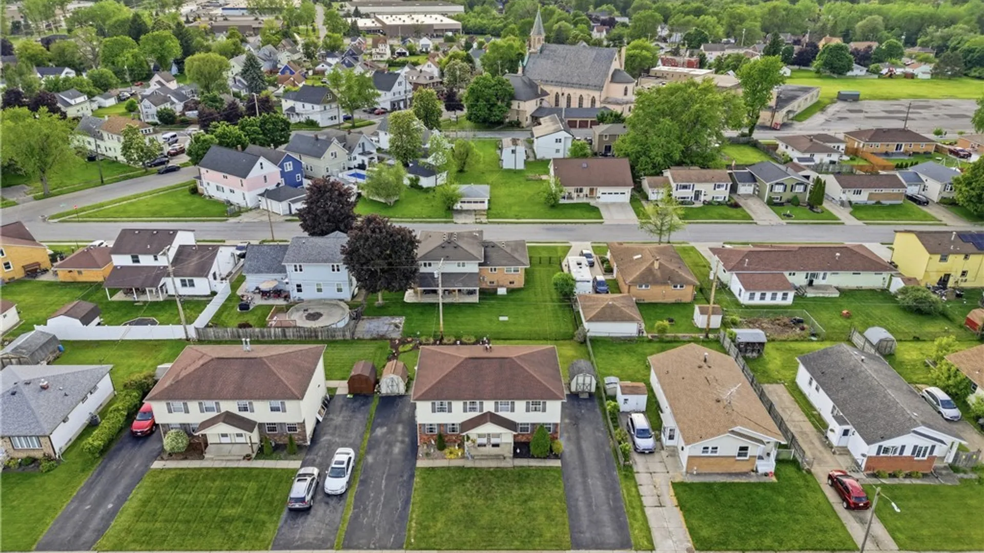 Property at 48 Olanta Street, Lancaster, NY 14043 39
