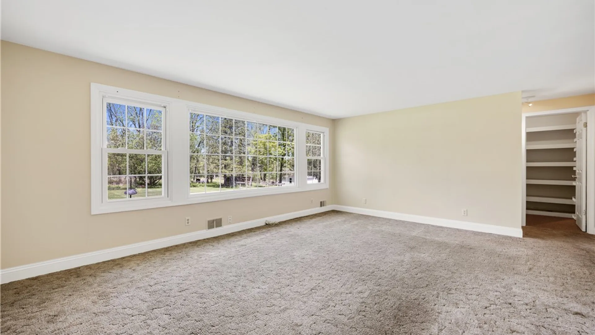 Property at 7277 Mcdonald Drive, Lima, NY 14485 13