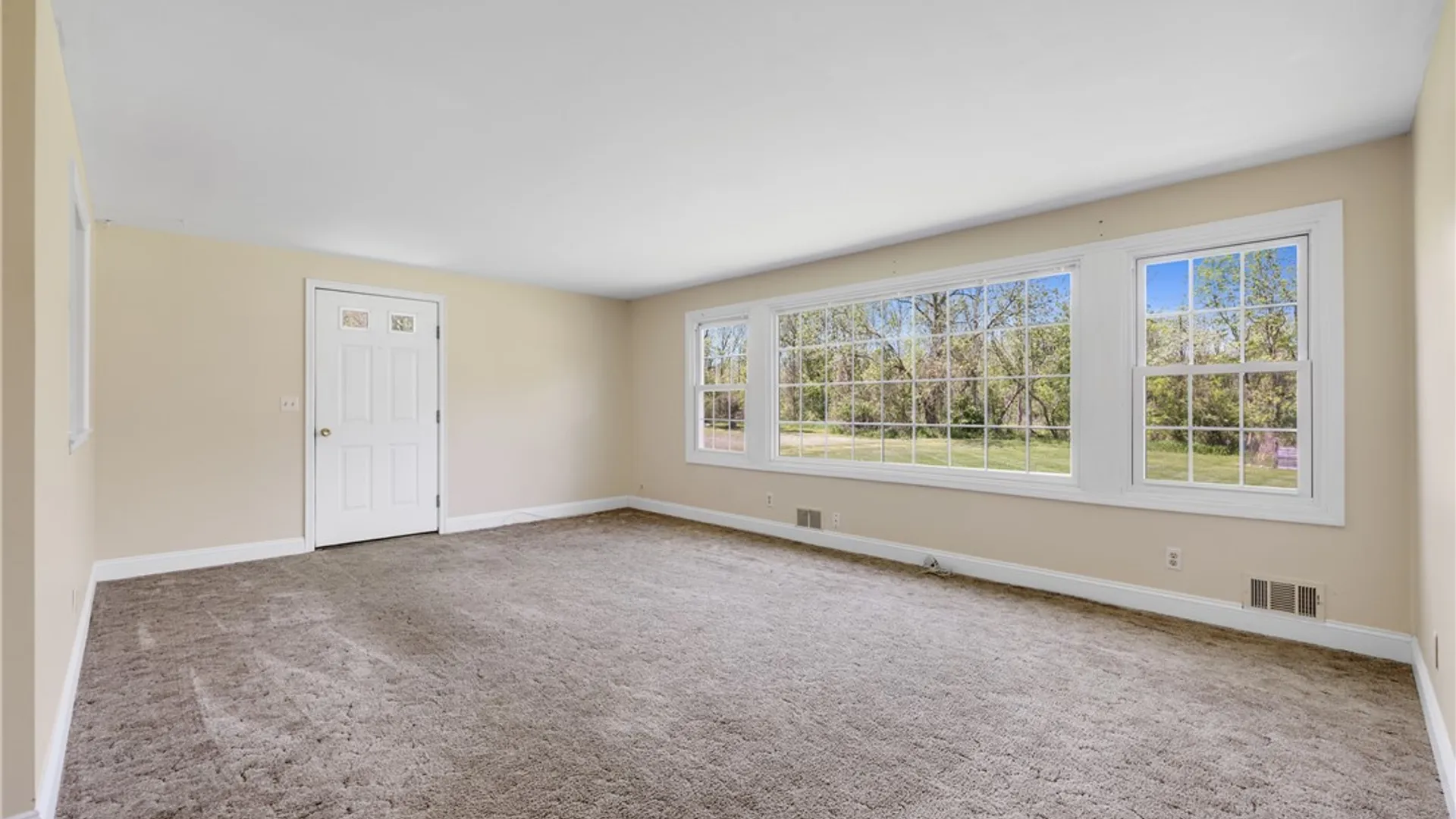 Property at 7277 Mcdonald Drive, Lima, NY 14485 16
