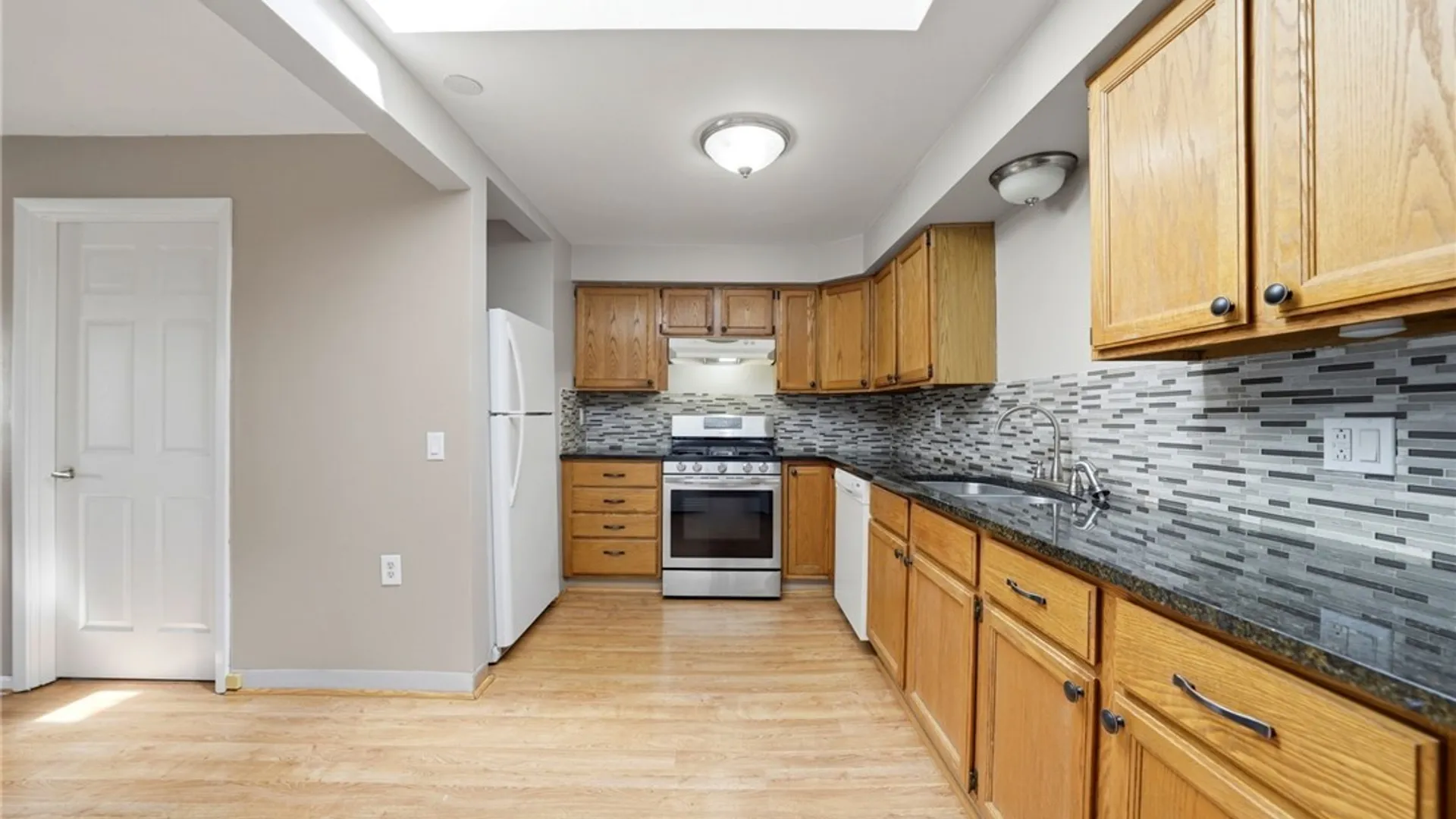 Property at 229 Hyland Avenue, Cheektowaga, NY 14043 10