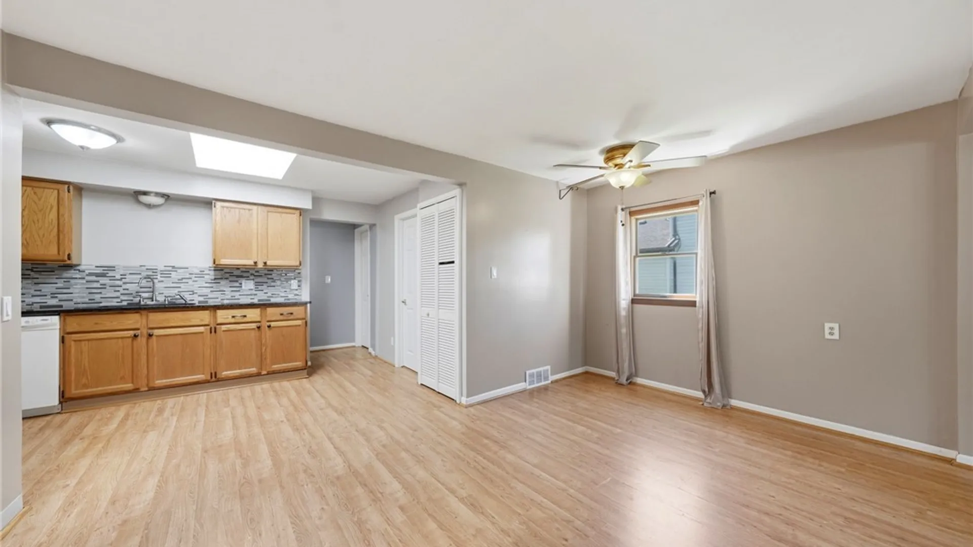 Property at 229 Hyland Avenue, Cheektowaga, NY 14043 9