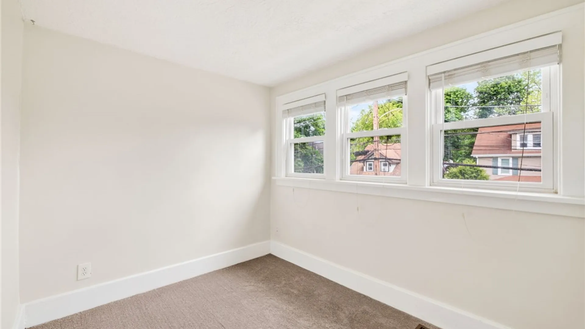 Property at 128 W Ivy Street, East Rochester, NY 14445 22