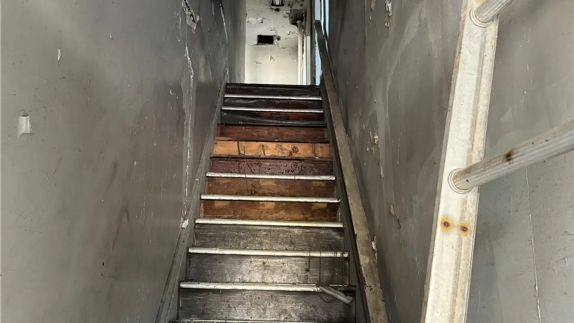 Property at 2901 Pine Avenue, Niagara Falls, NY 14301 46