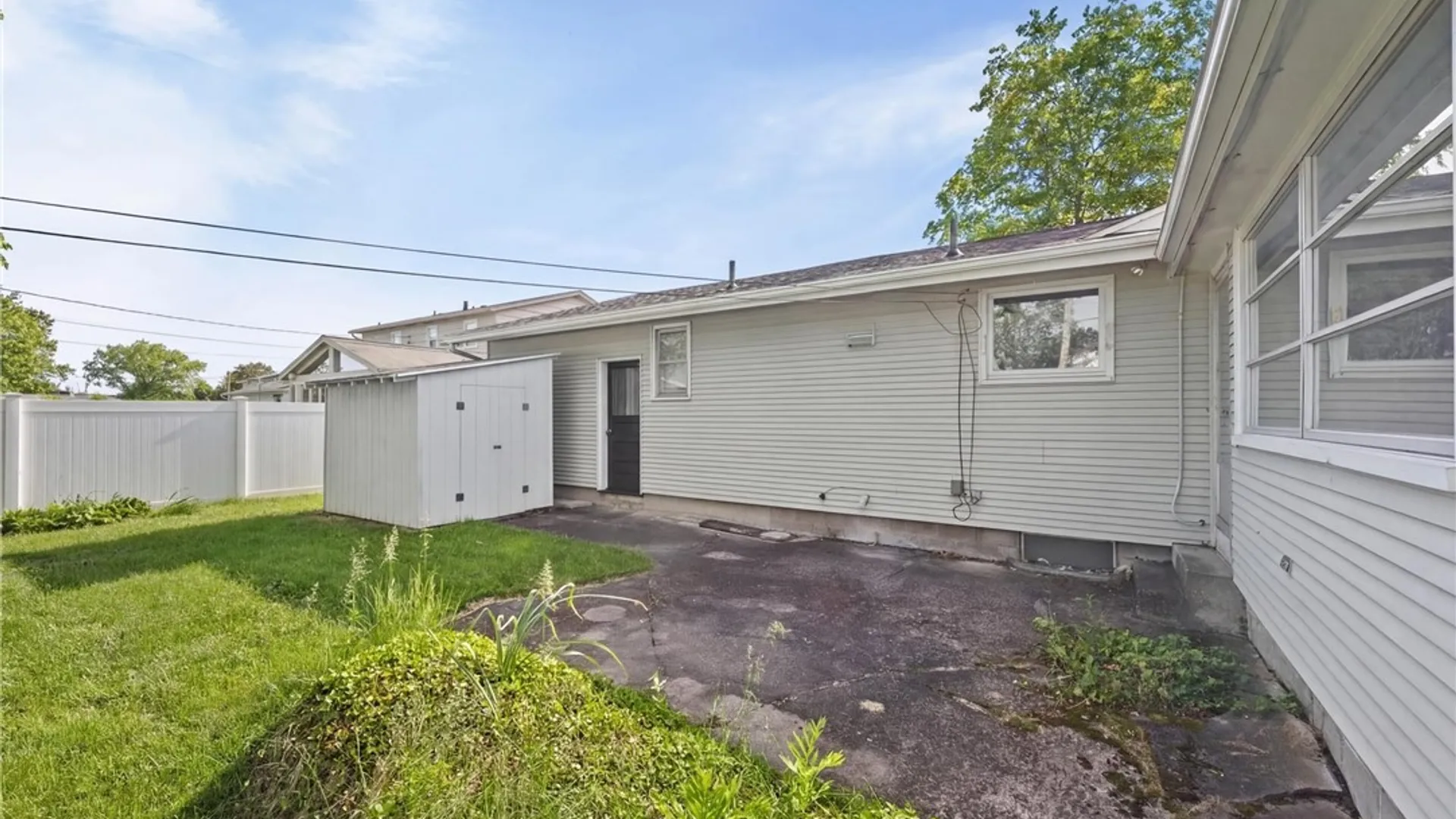 Property at 169 Black Walnut Drive, Greece, NY 14615 46