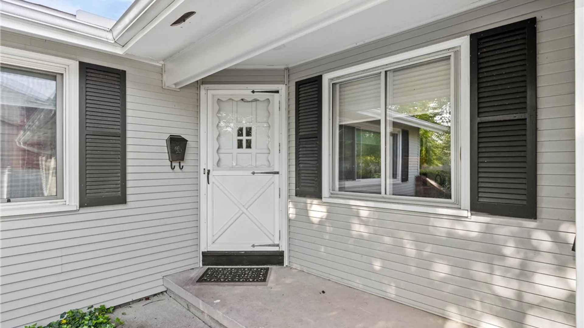 Property at 169 Black Walnut Drive, Greece, NY 14615 5