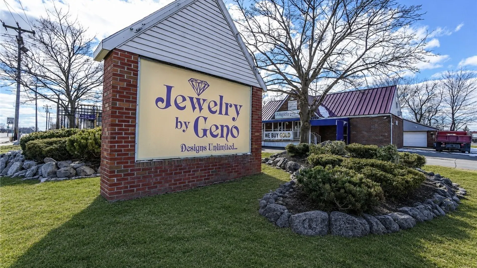 Property at 4734 Transit Road, Cheektowaga, NY 14043 2