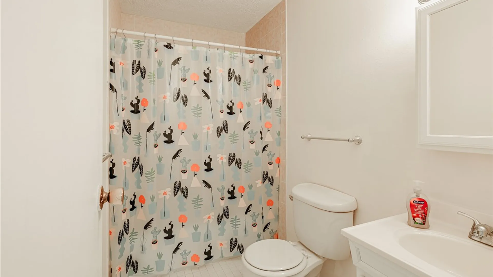 Property at 18 De Paul Drive, East Rochester, NY 14445 23