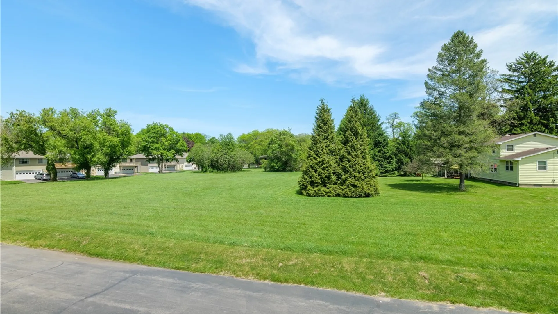 Property at 18 De Paul Drive, East Rochester, NY 14445 25