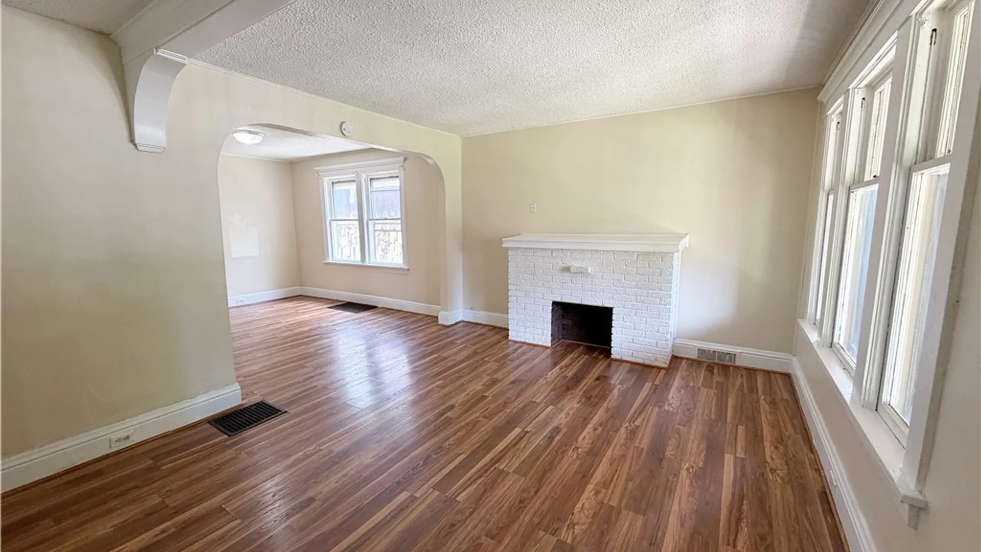 Property at 14 Midway Avenue, Buffalo, NY 14215 2