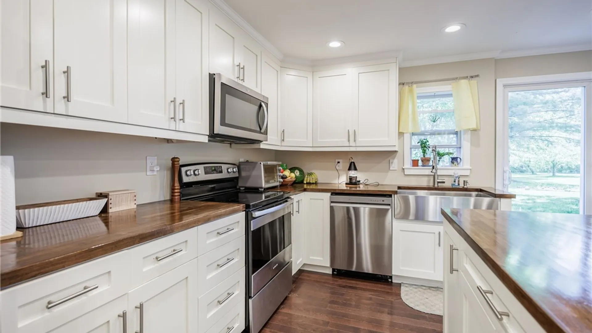 Property at 76 E Wright Avenue, Waterloo, NY 13165 11