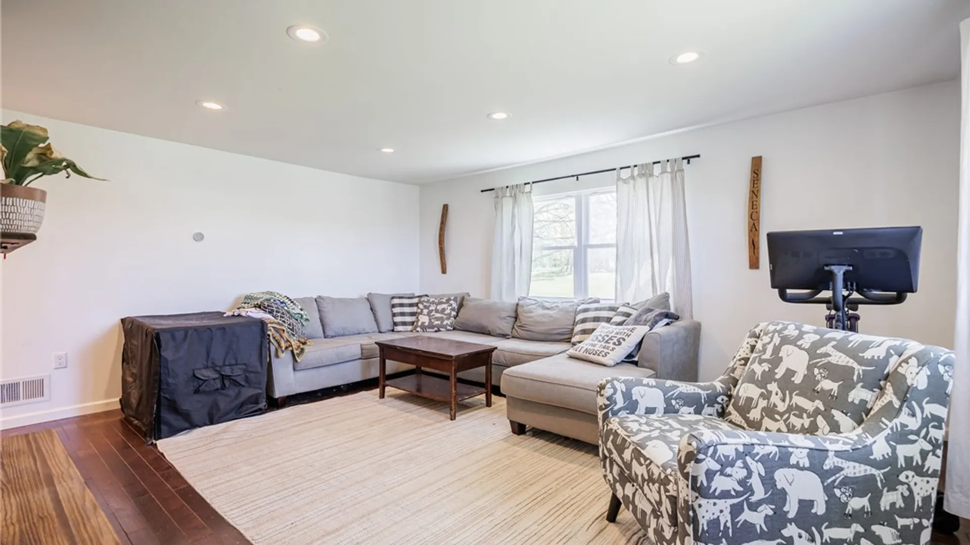 Property at 76 E Wright Avenue, Waterloo, NY 13165 2