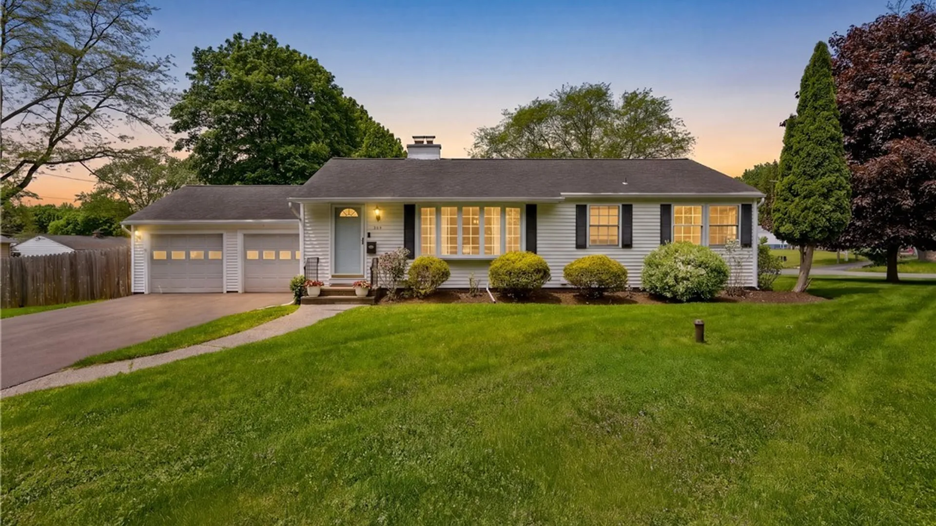 Property at 115 Mansfield Drive, Camillus, NY 13031 3