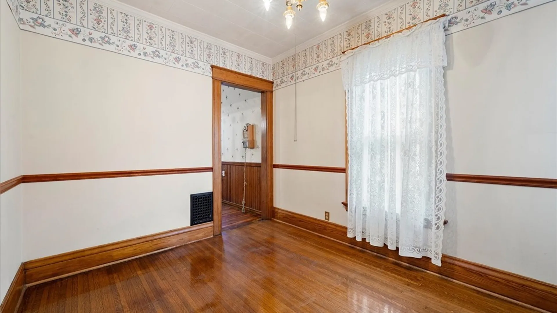 Property at 233 W Walnut Street, Oneida, NY 13421 8