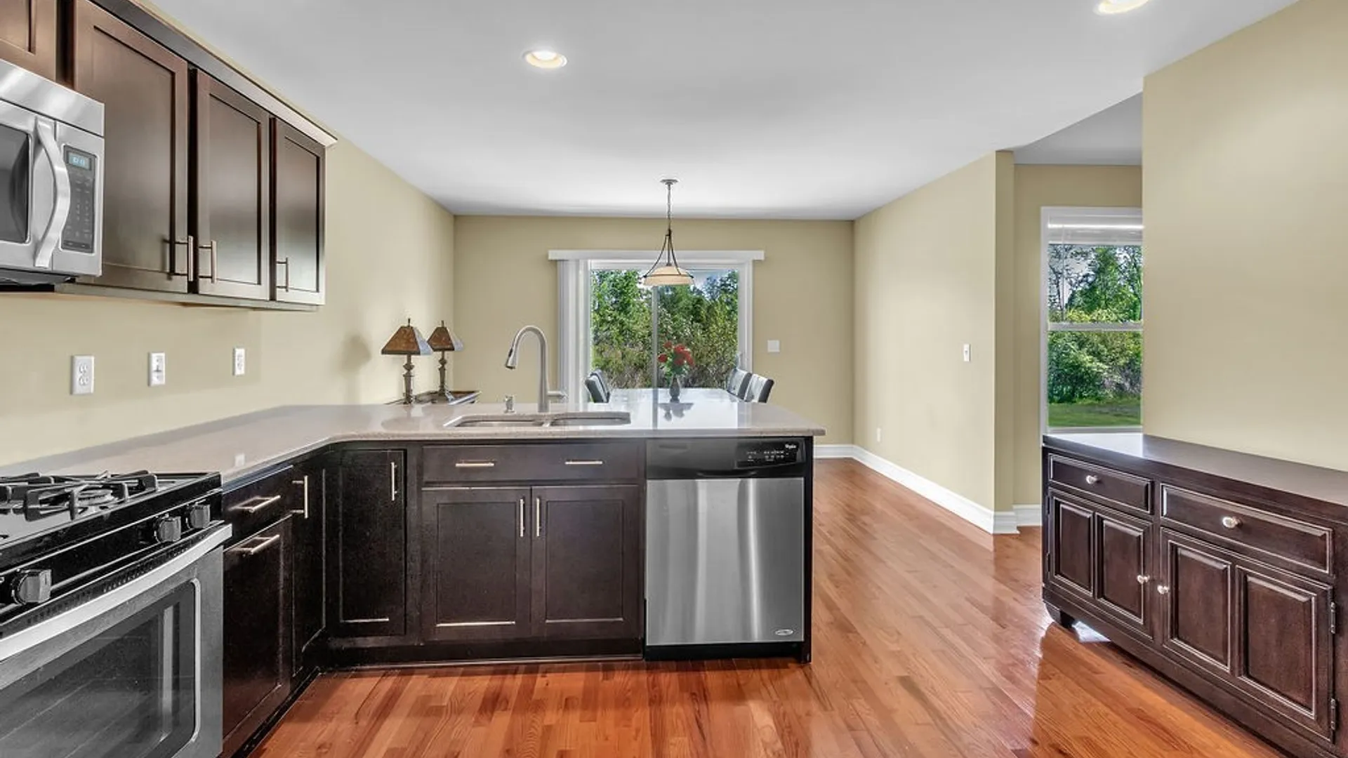 Property at 85 Cottagewood Lane, Grand Island, NY 14072 17
