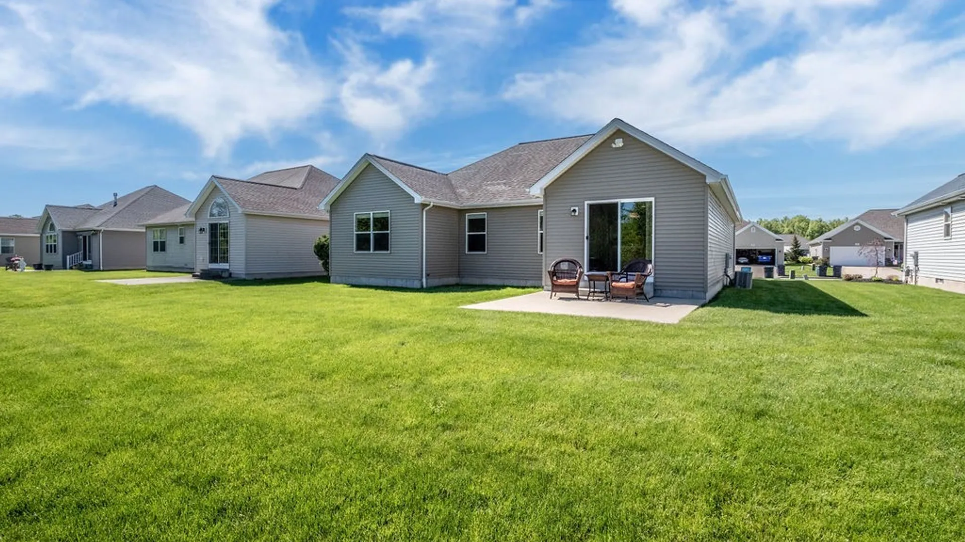 Property at 85 Cottagewood Lane, Grand Island, NY 14072 32
