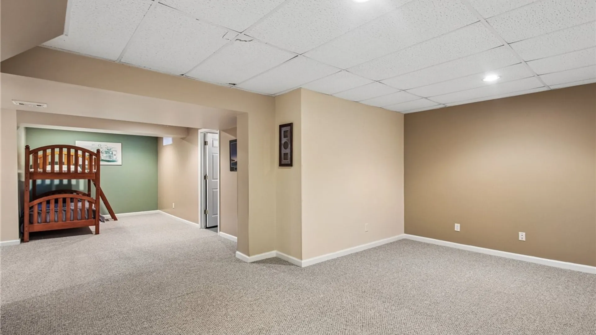 Property at 276 Rumford Road, Greece, NY 14626 30