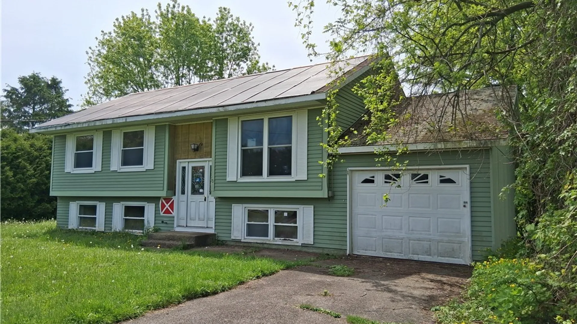 Property at 10 Leon Avenue, Cortland, NY 13045 2