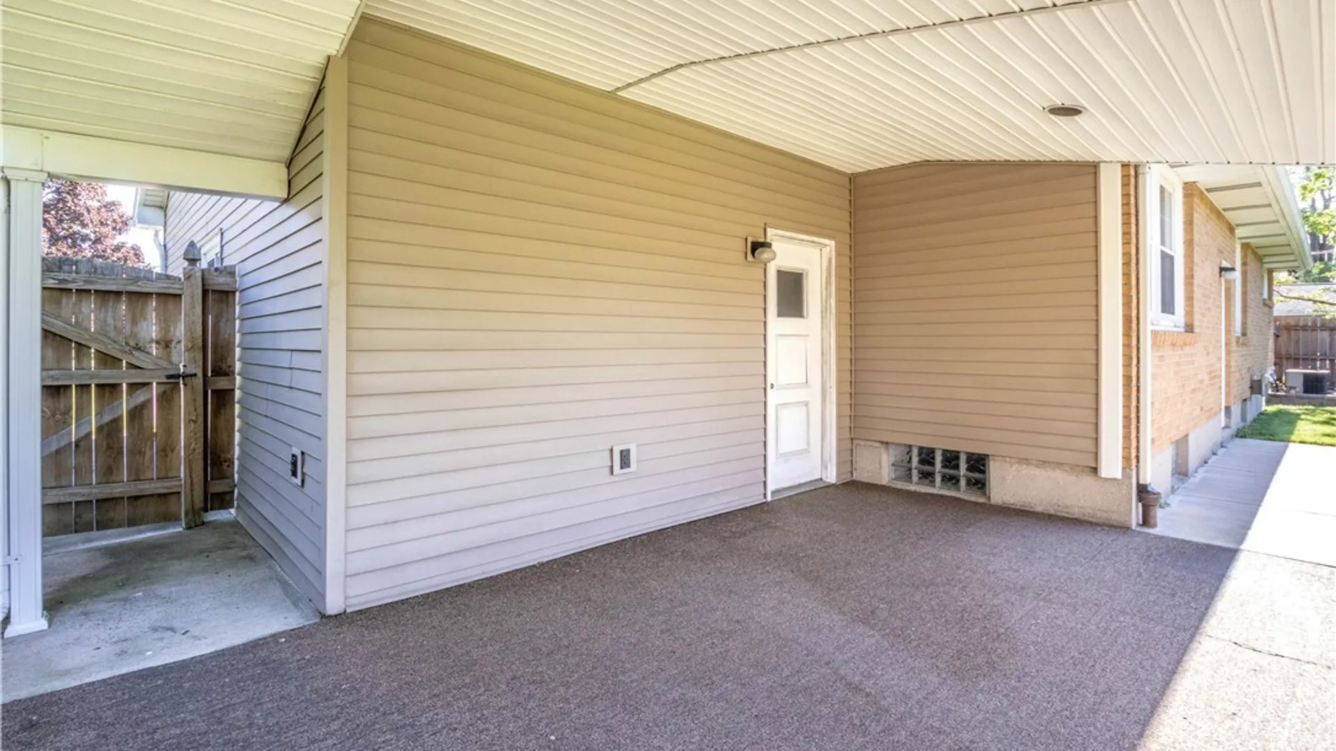 Property at 120 Frankhauser Road, Amherst, NY 14221 14