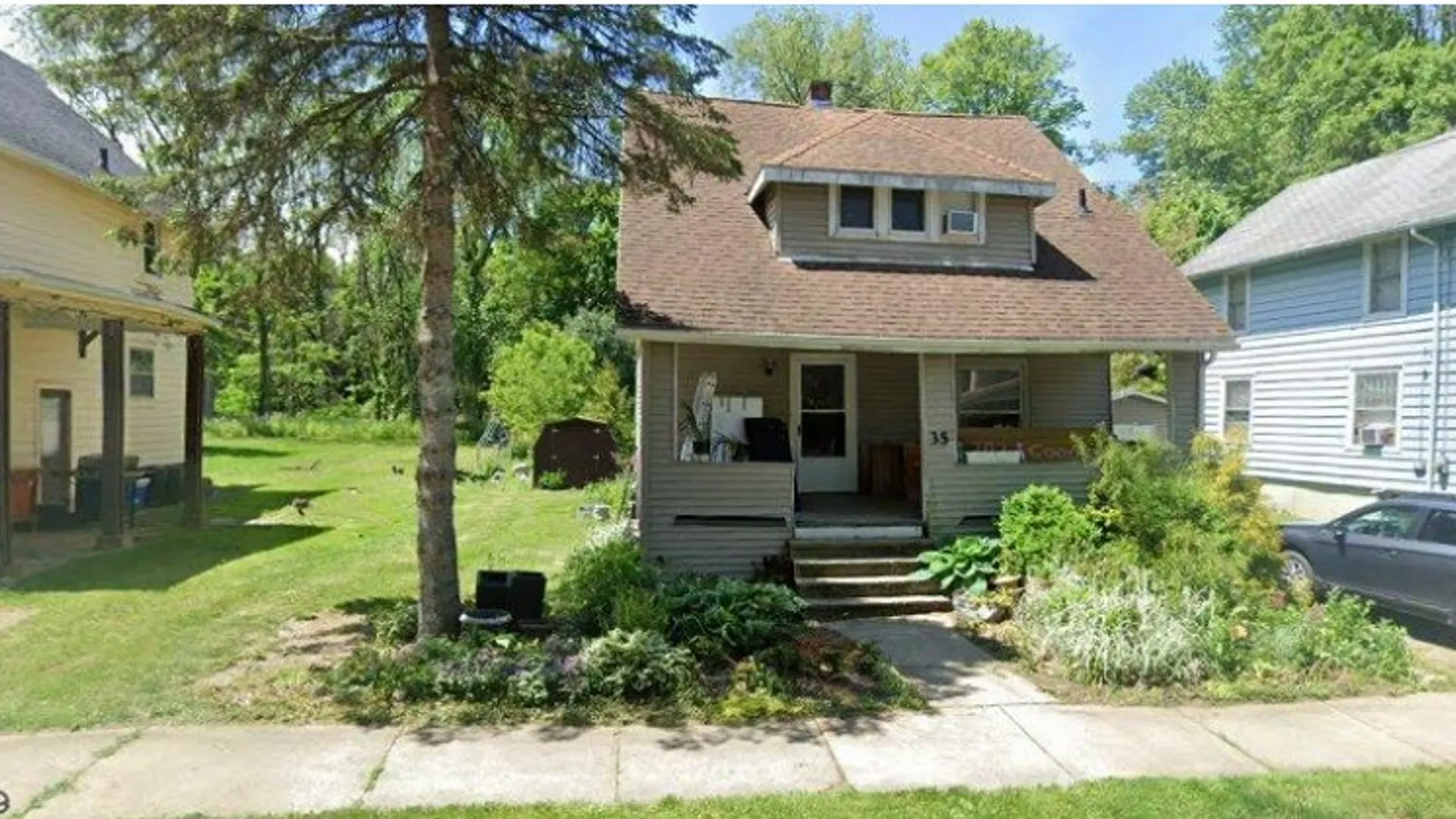 Property at 35 Dininny Place, Elmira City, NY 14905 2