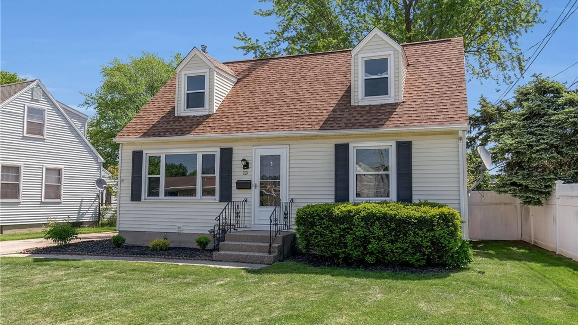 Property at 13 Yvonne Avenue, Cheektowaga, NY 14225 41