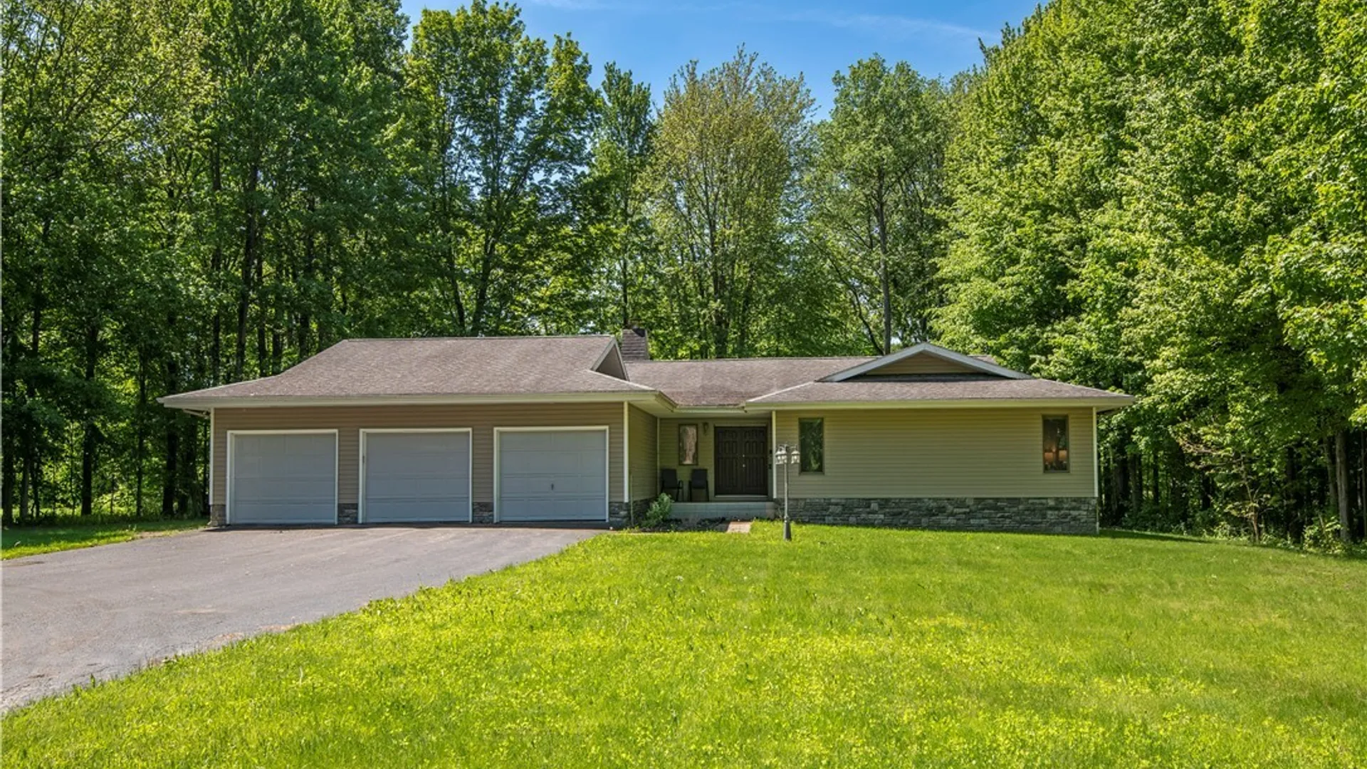 Property at 7965 Hillside Court, Floyd, NY 13440 3