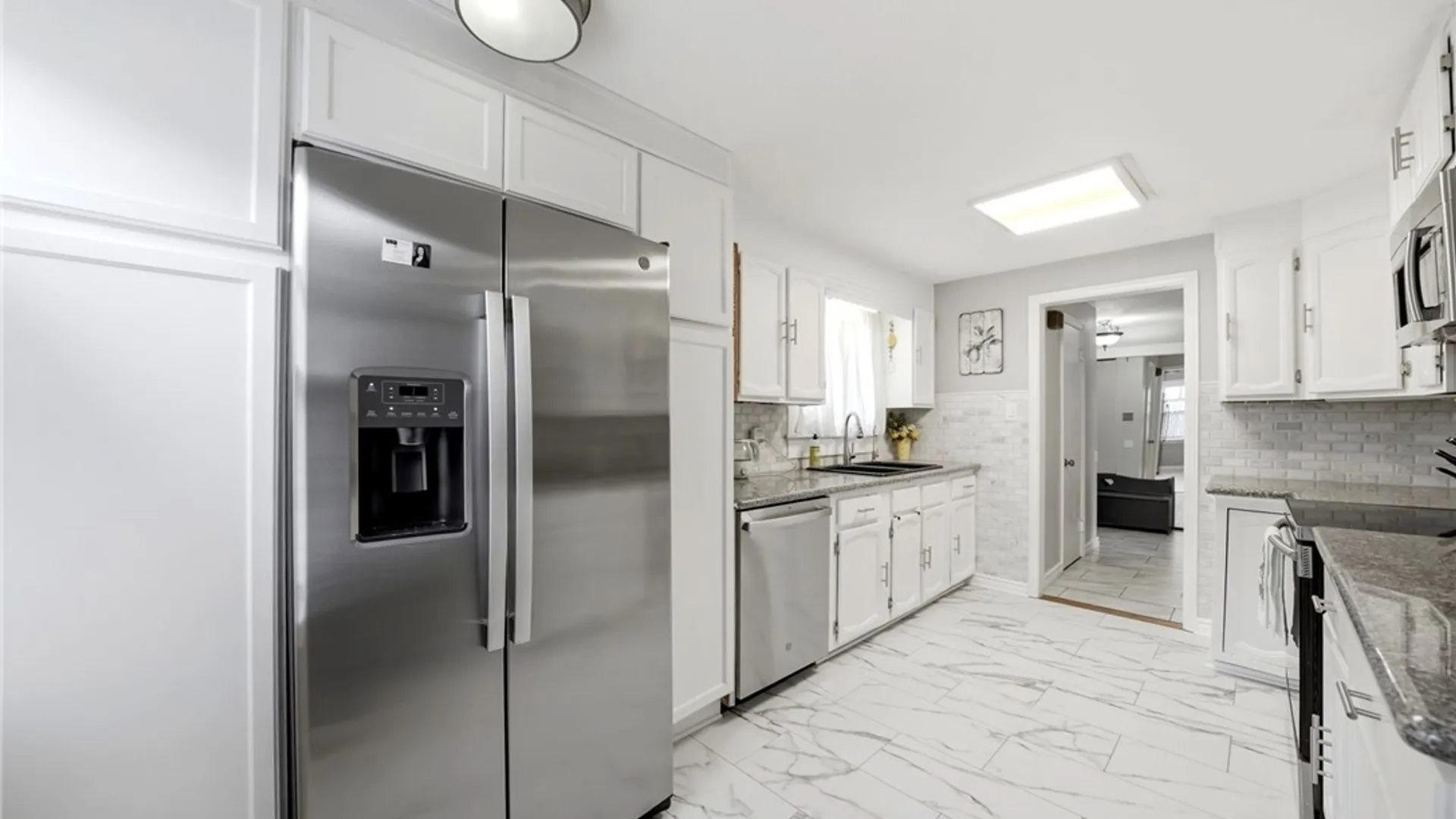 Property at 3024 Delancey Road, Niagara Falls, NY 14305 8