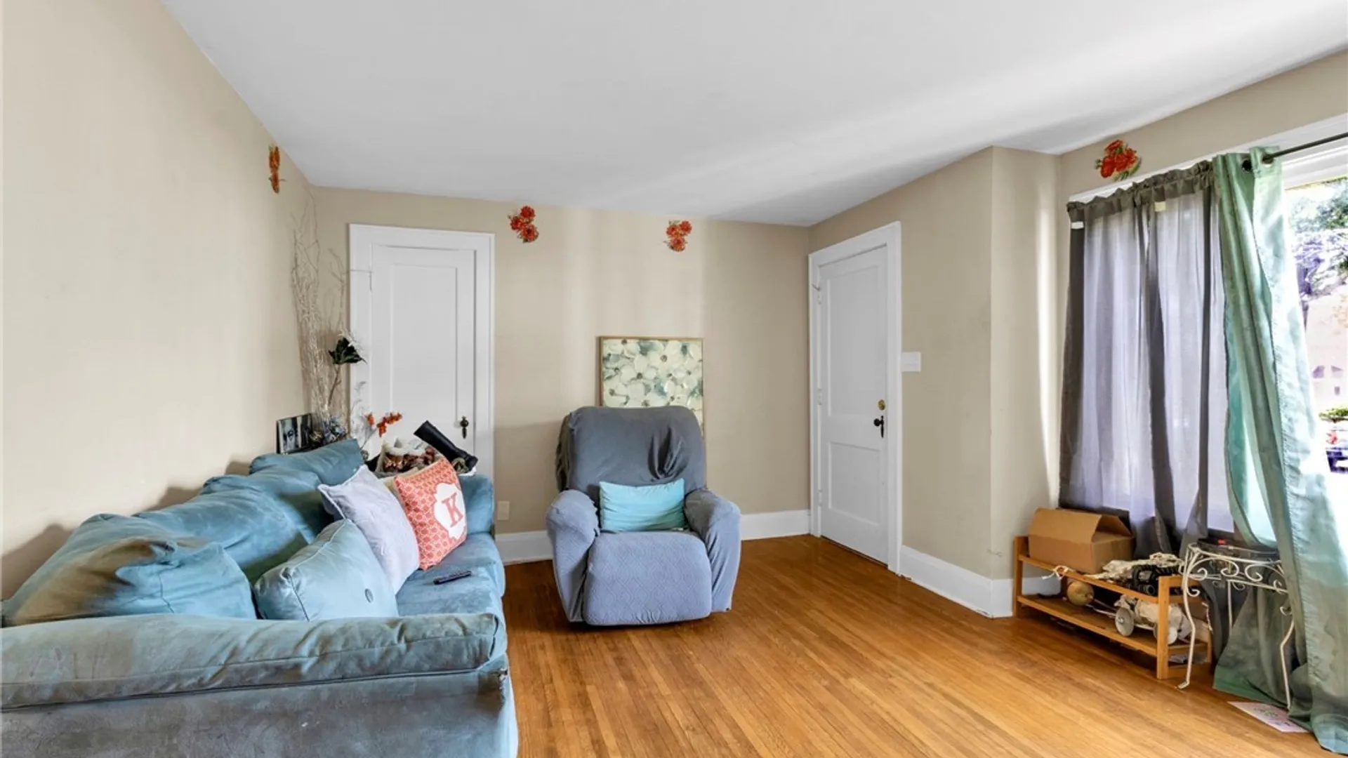 Property at 63 Carlyle Avenue, Buffalo, NY 14220 8