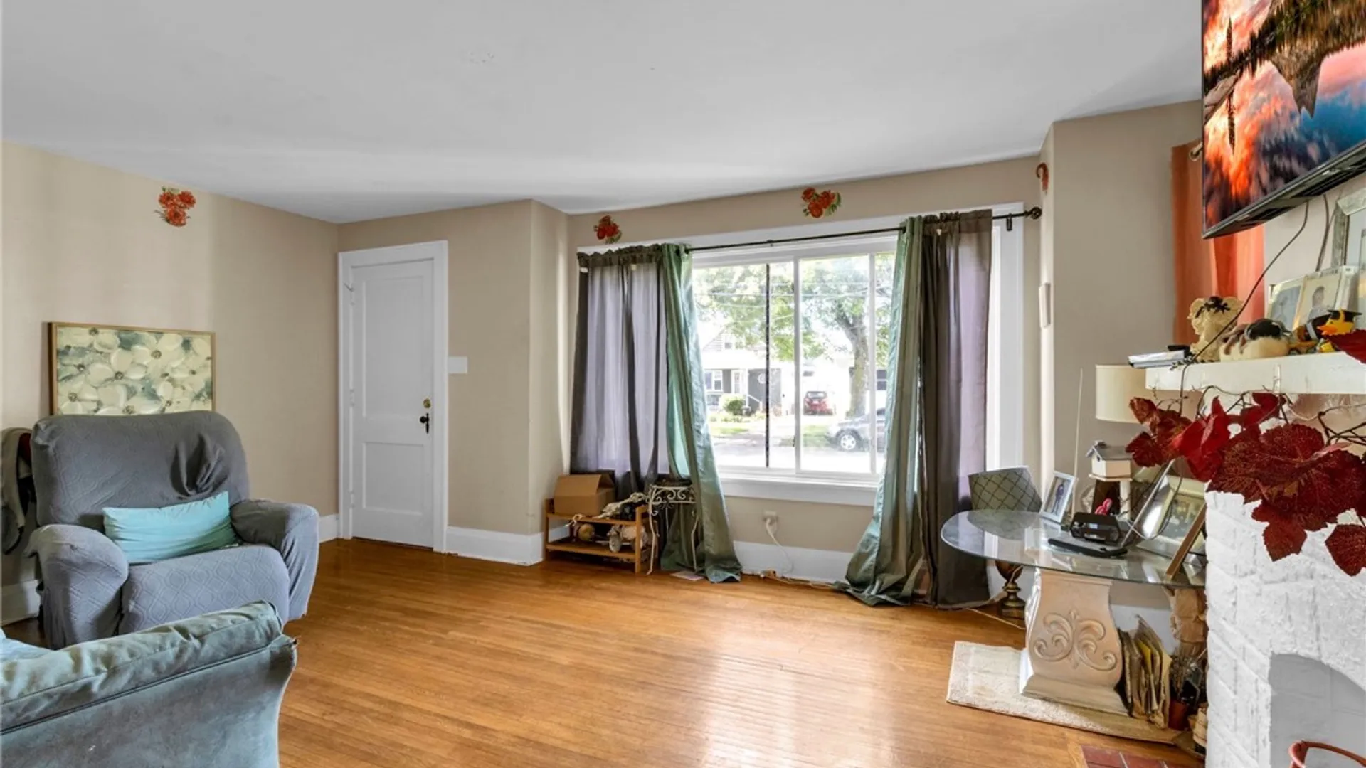 Property at 63 Carlyle Avenue, Buffalo, NY 14220 9