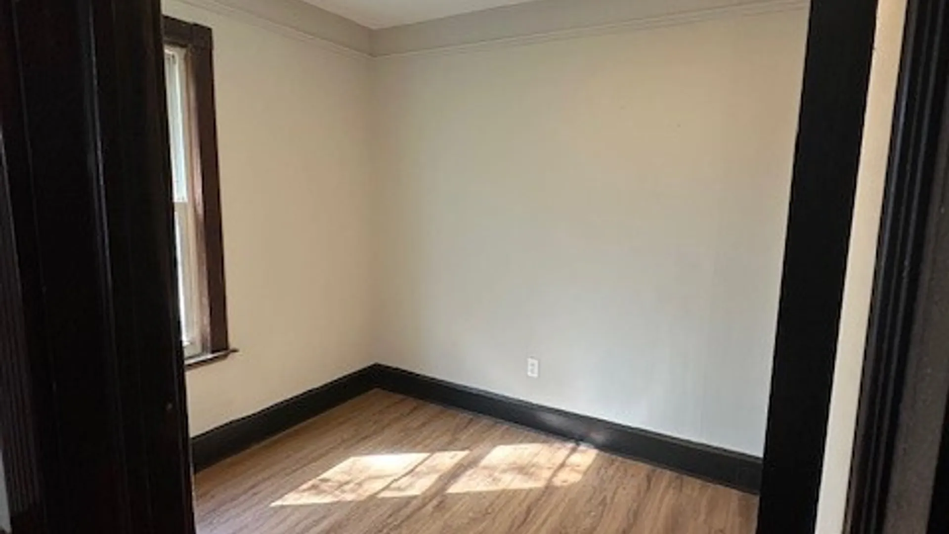 Property at 945 Broadway, Rensselaer, NY 12144 2