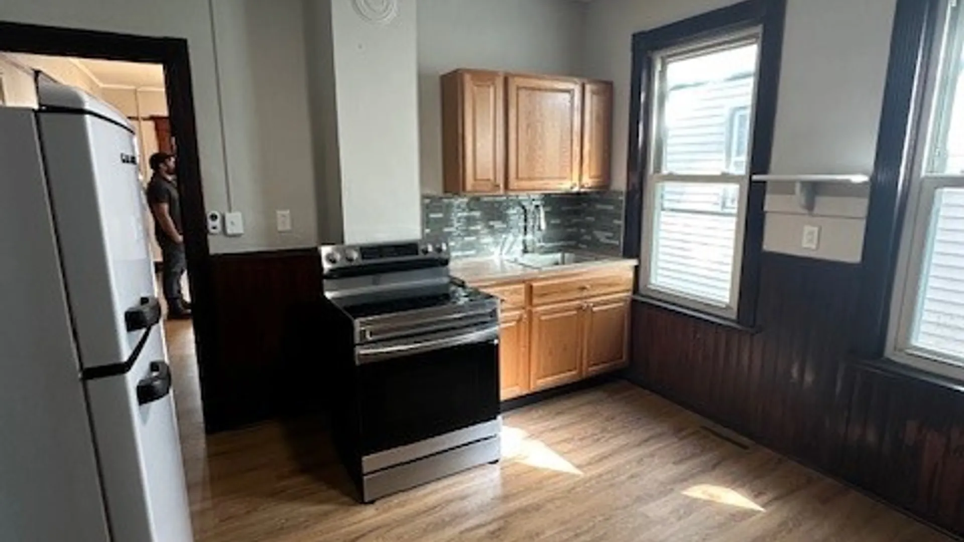 Property at 945 Broadway, Rensselaer, NY 12144 8