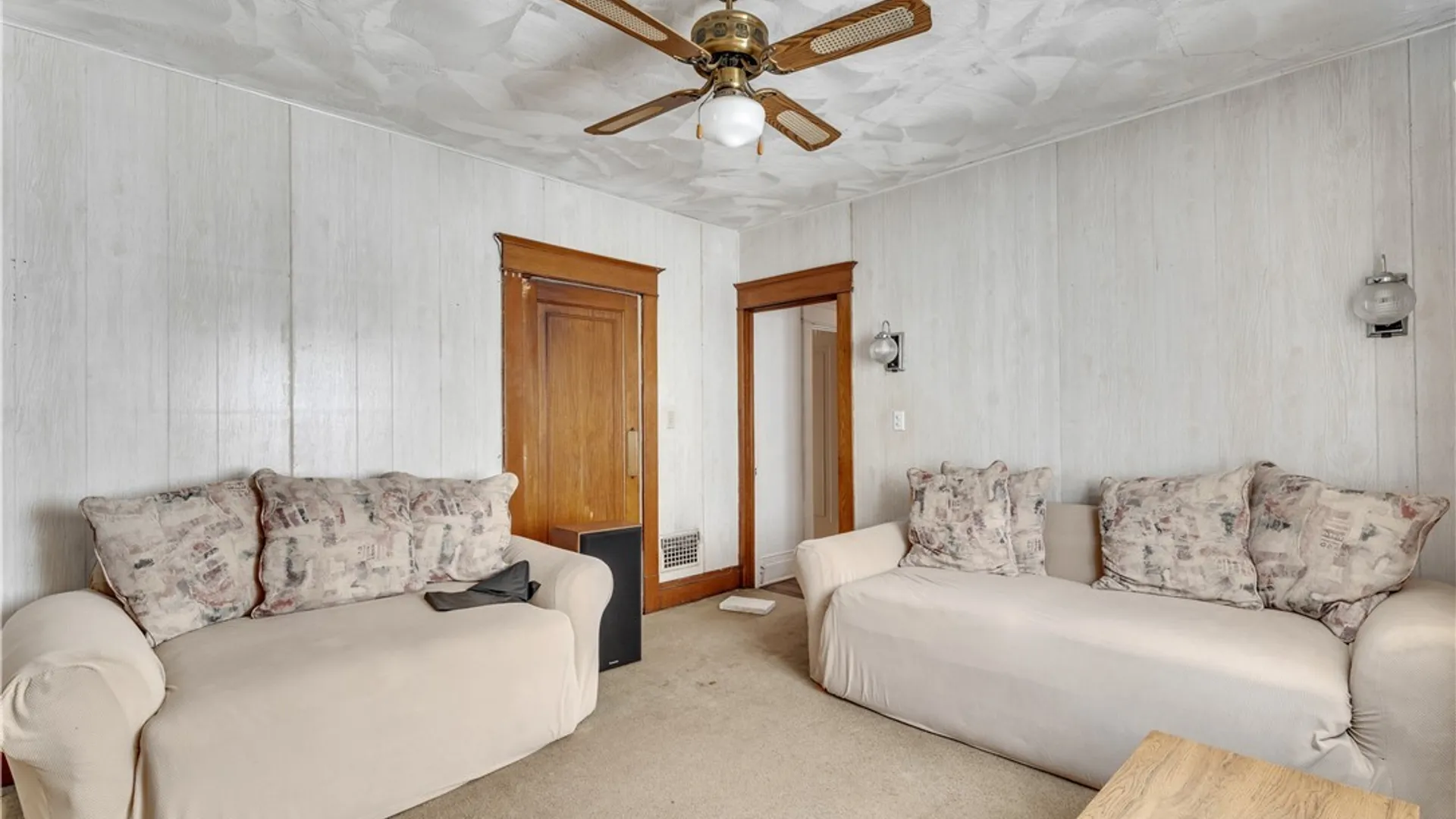 Property at 137 Donaldson Rd Road, Buffalo, NY 14208 8