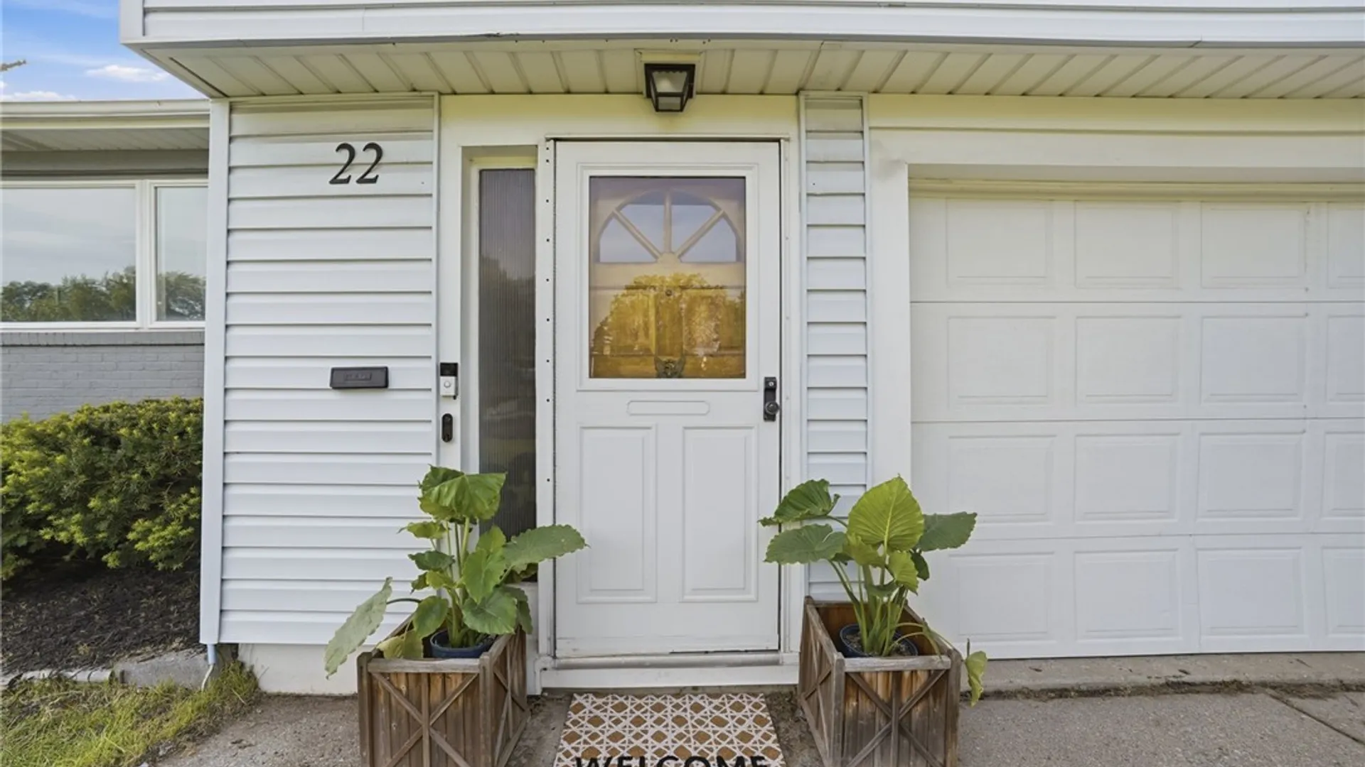 Property at 22 Newgate Road, Amherst, NY 14226 3